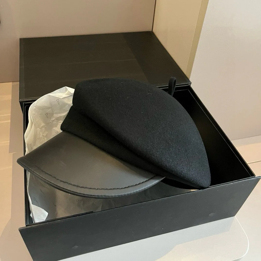 Головные Уборы Christian Dior 4461