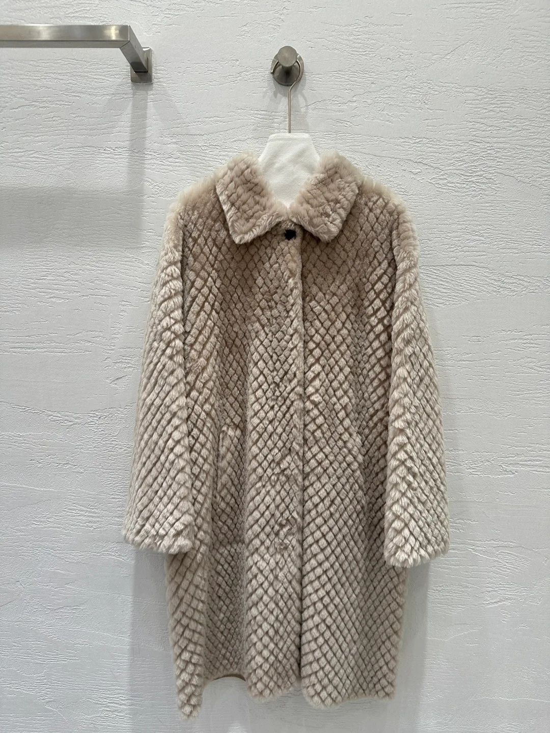 Шубы Женские Bottega Veneta 683824