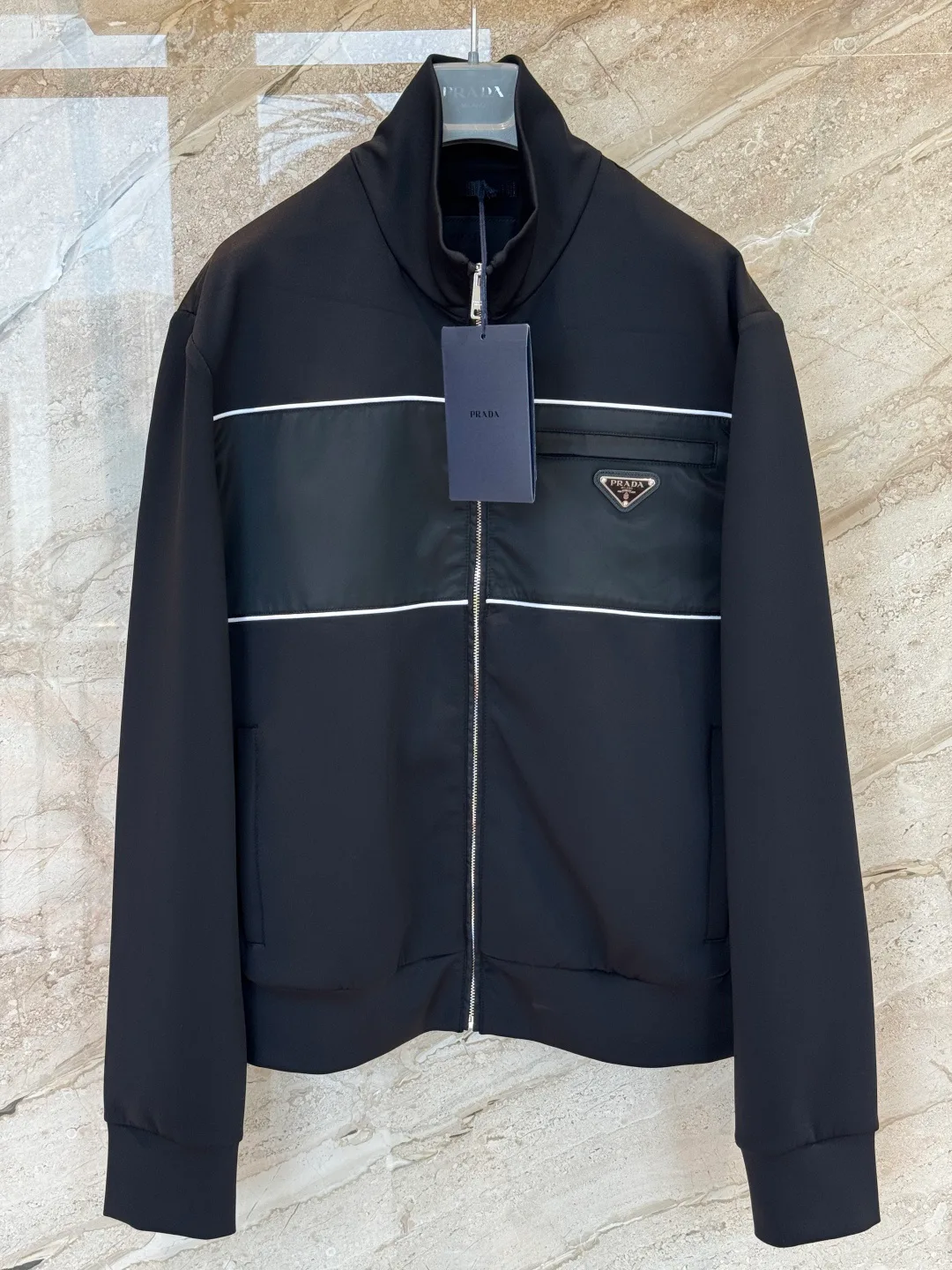 Куртки И Пуховики Женские Prada 18120153