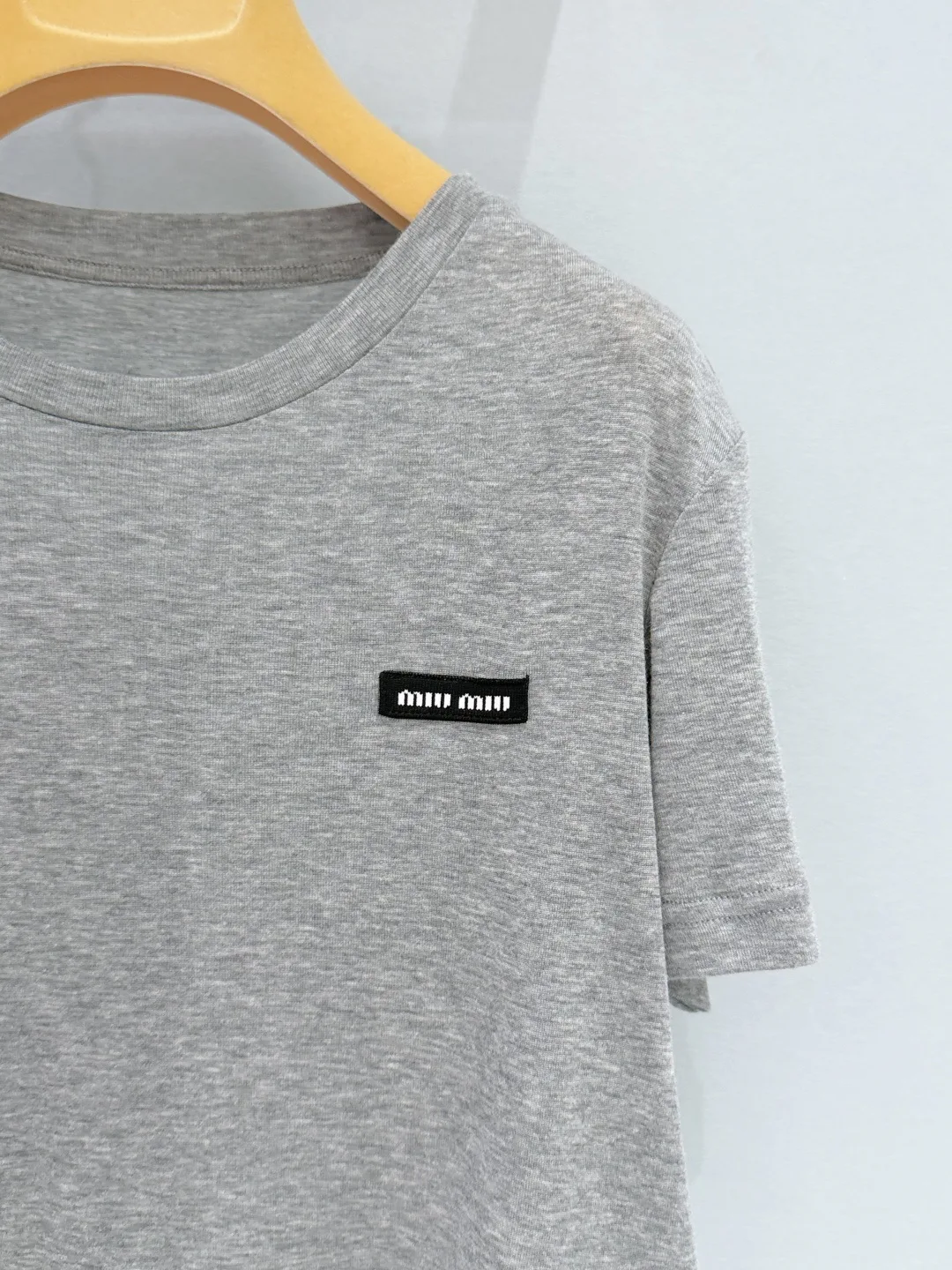 Футболки Женские Miu Miu 13472224