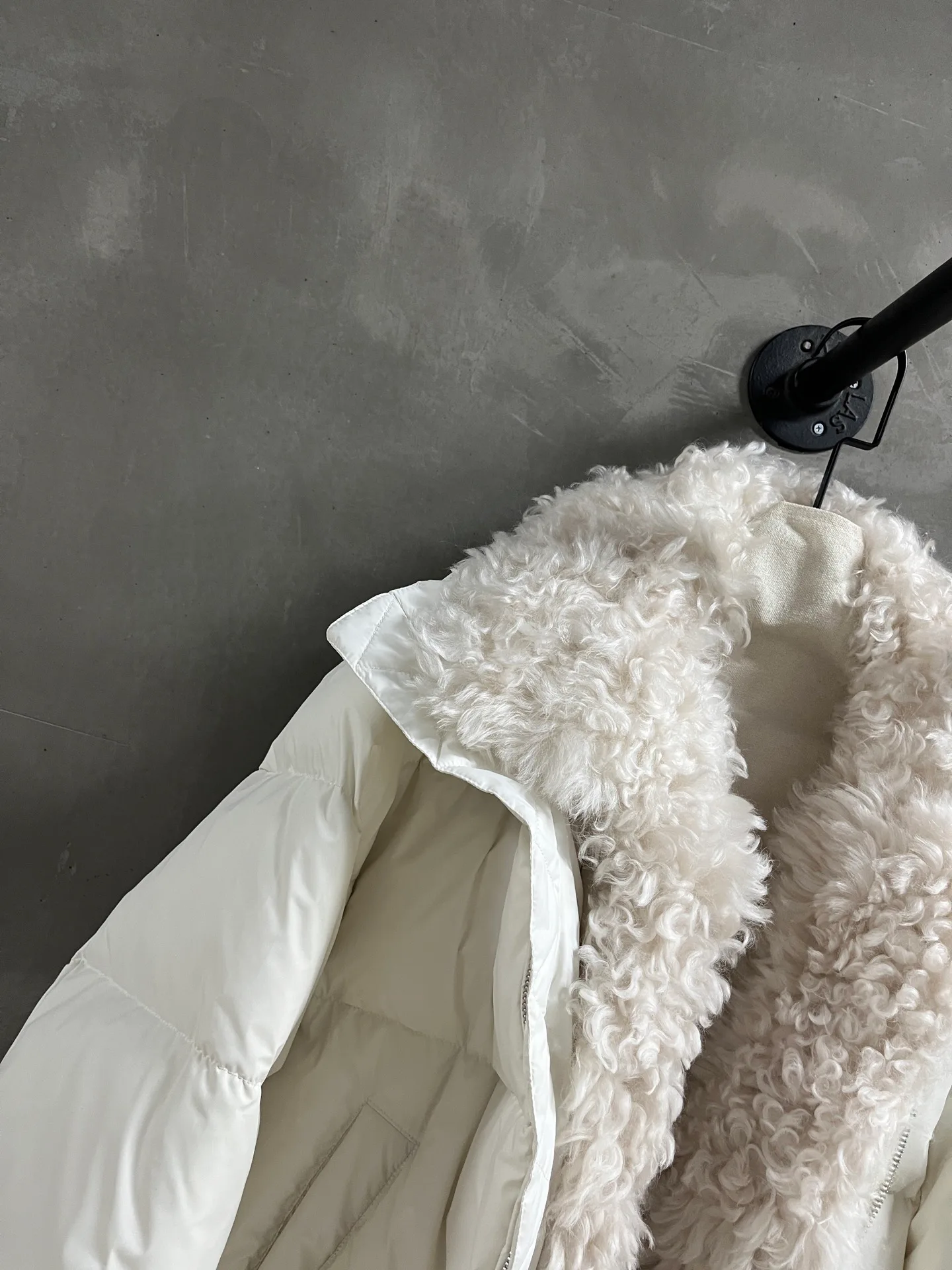 Куртки И Пуховики Женские Miu Miu 987206