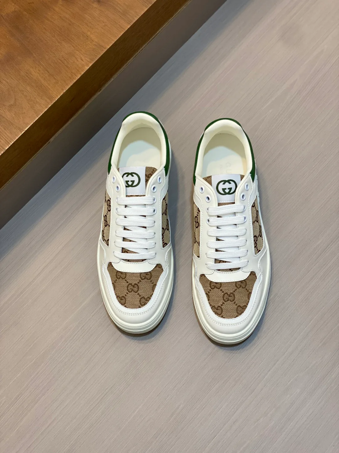 Кроссовки Мужские Gucci 18078994