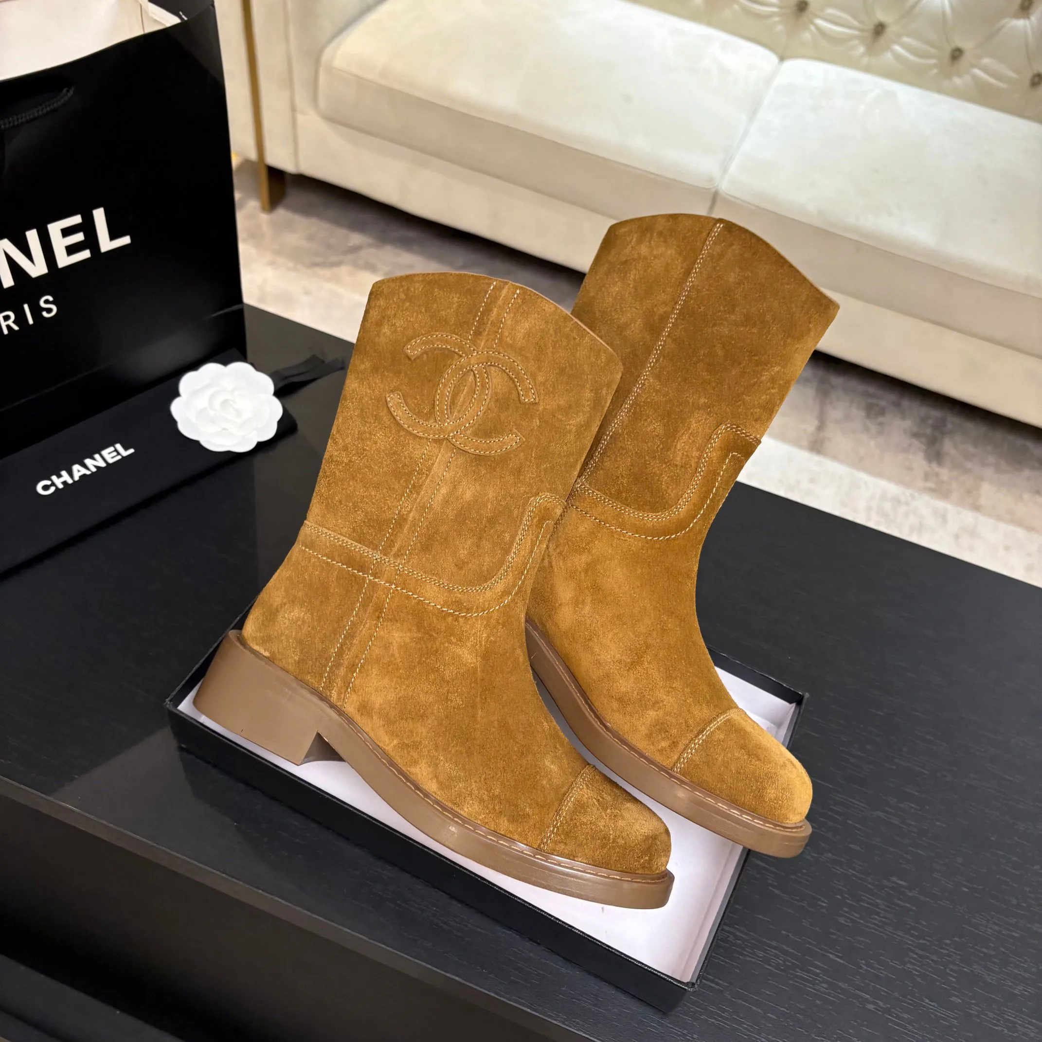 Сапоги Женские Chanel 18062790