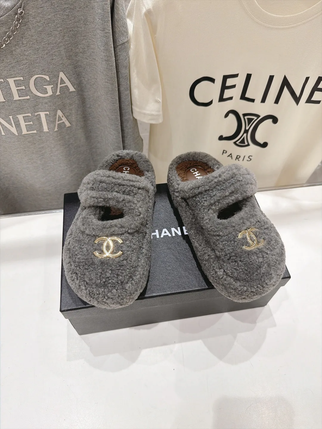 Тапочки Женские Chanel 19022654
