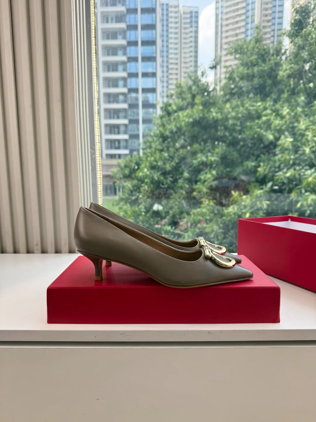 Туфли Женские Salvatore Ferragamo 18154505