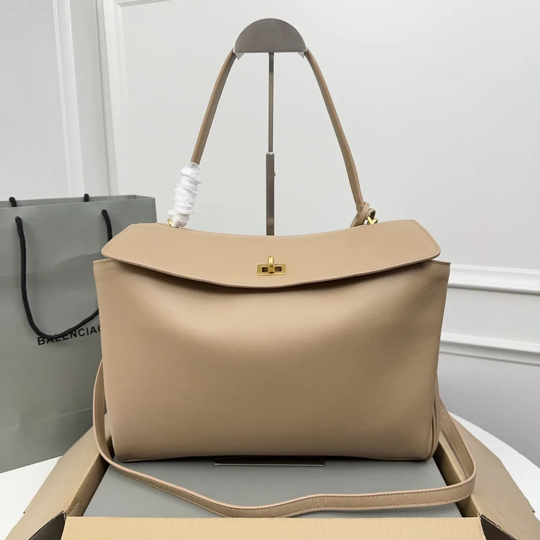Классические Сумки Женские Balenciaga 11872234