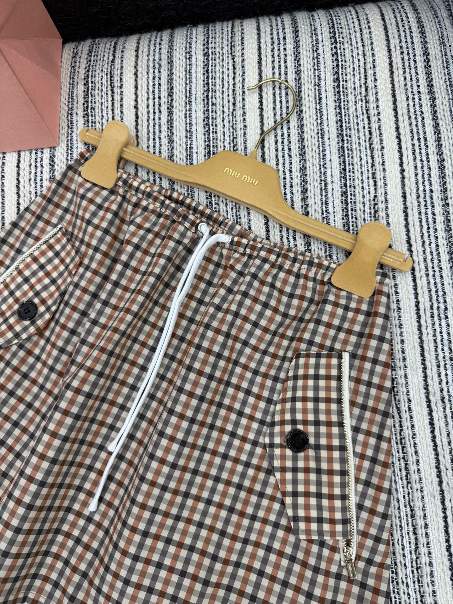 Шорты Женские Miu Miu 17872