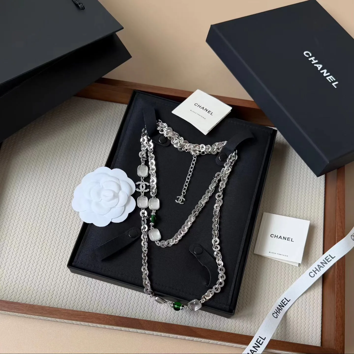 Бижутерия Chanel 17878640