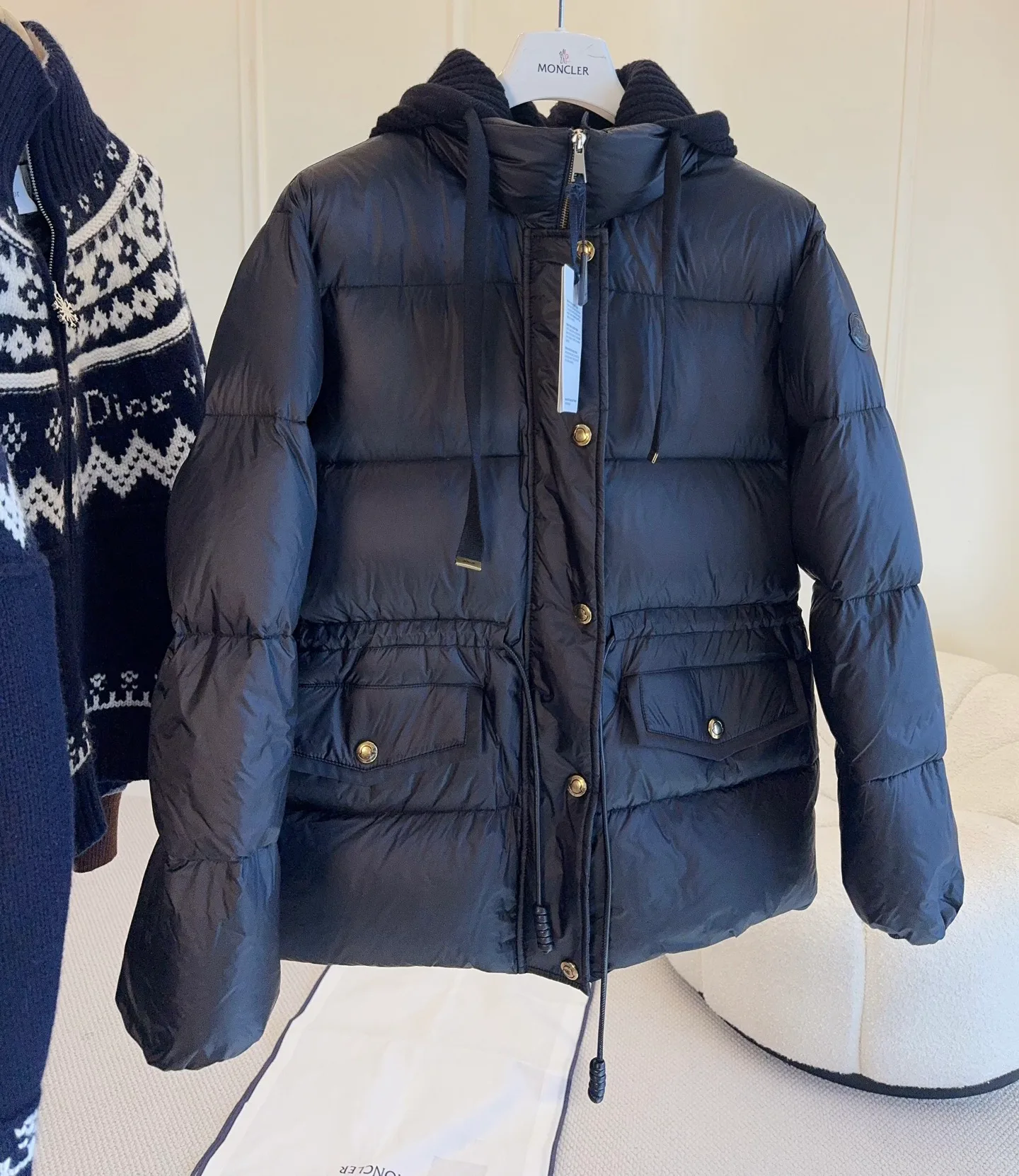 Куртки И Пуховики Женские Moncler 20023100