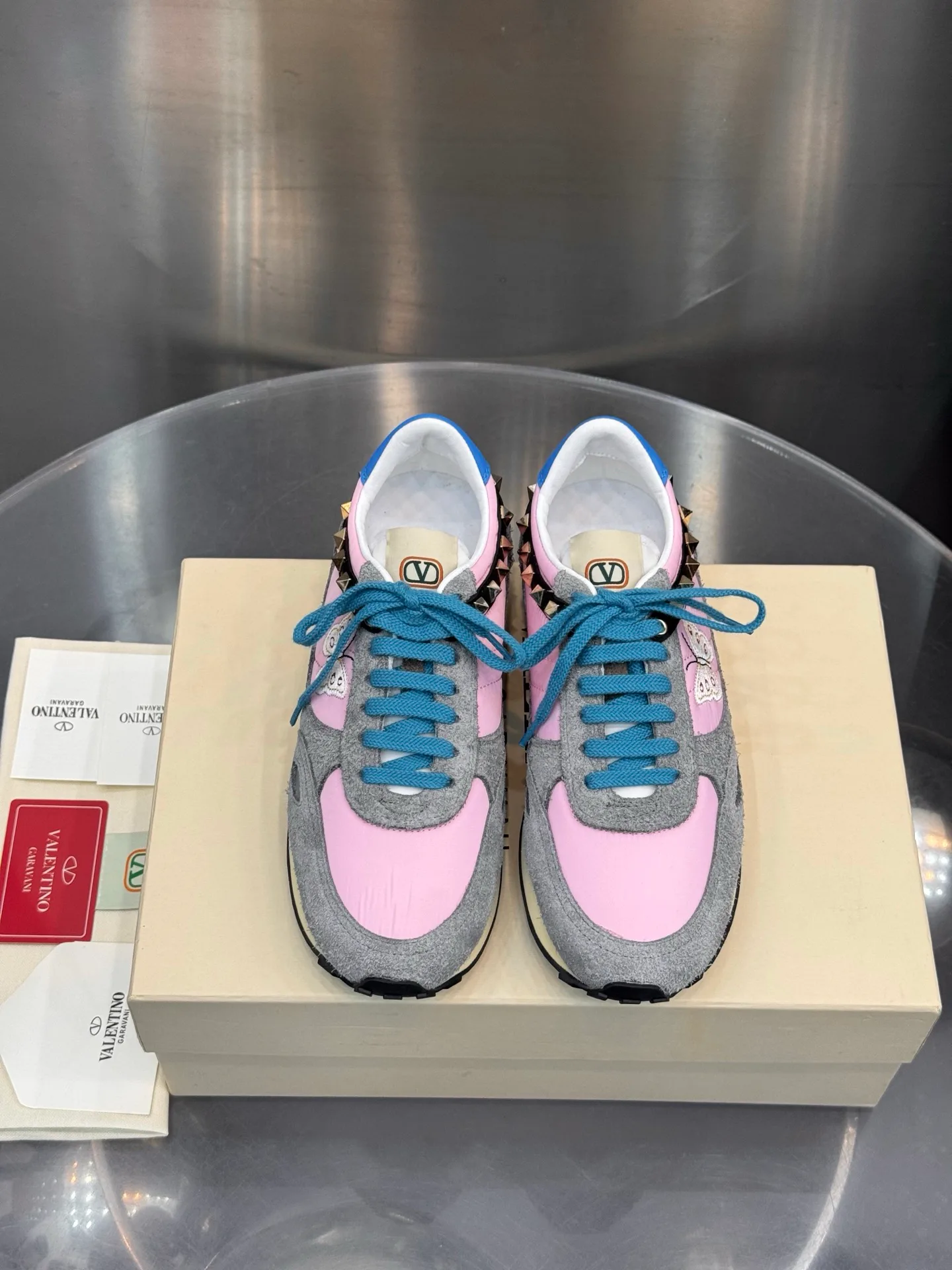 Кроссовки Женские Valentino 18202514