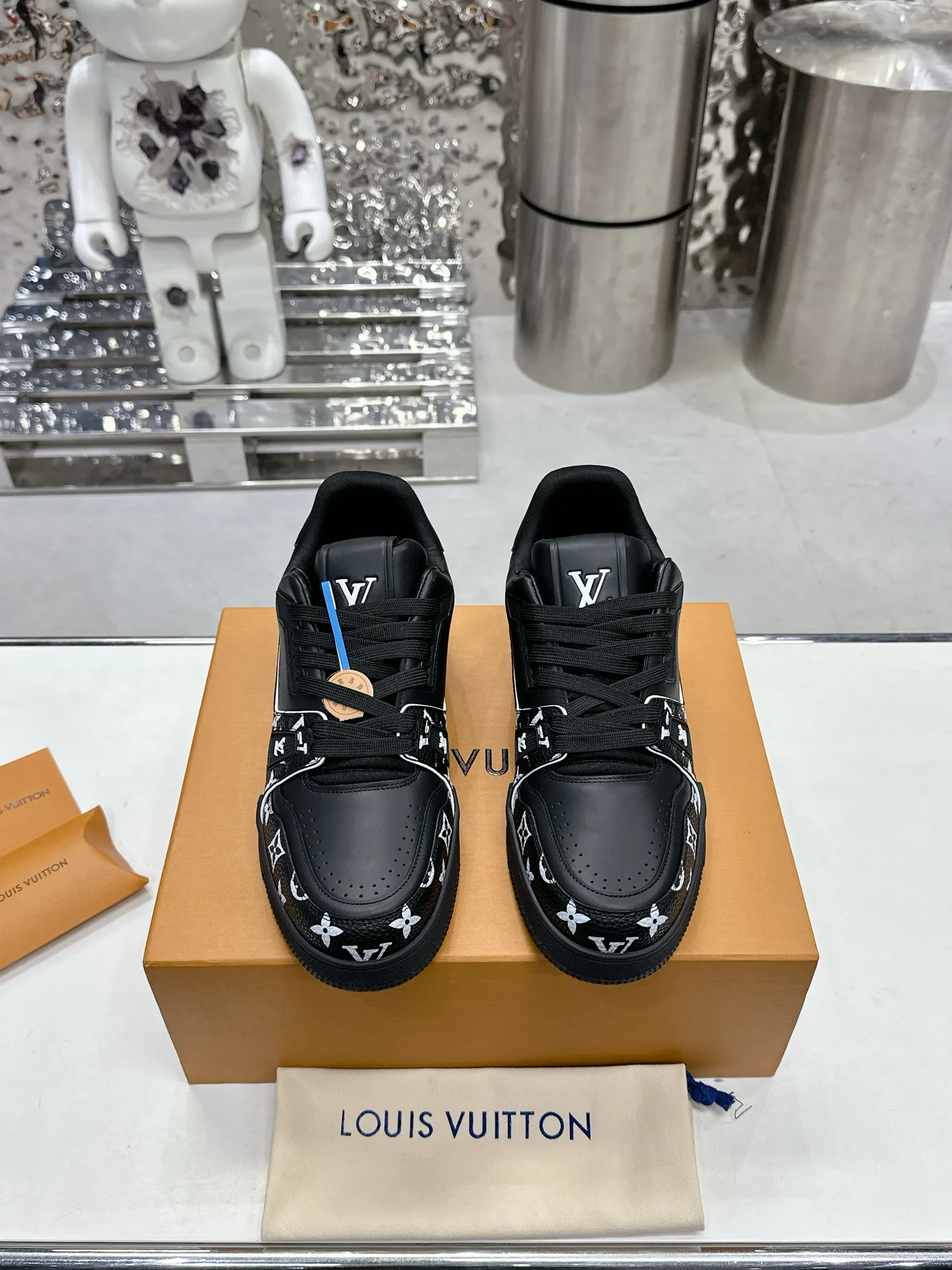 Кроссовки Женские Louis Vuitton 10060932