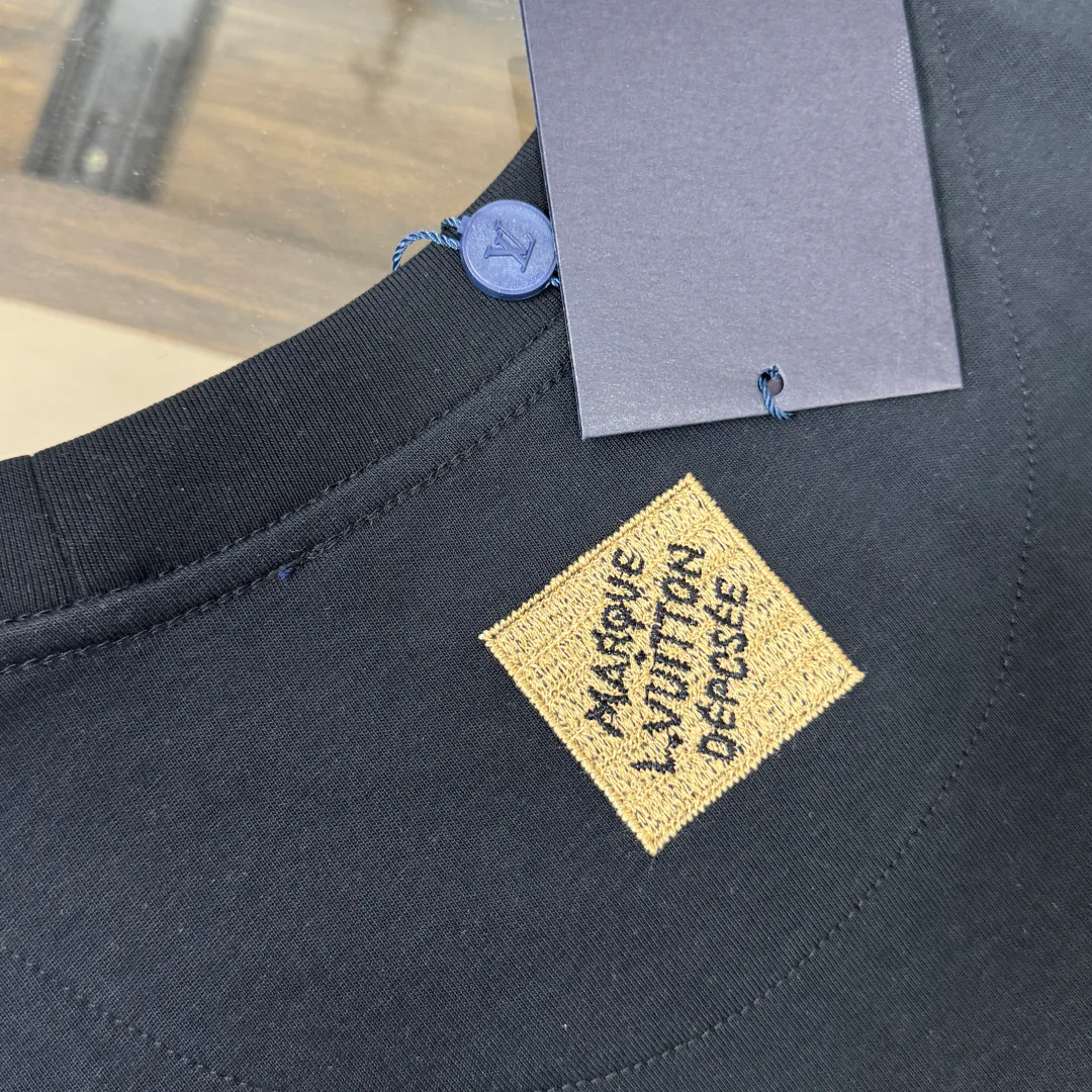 Футболки Женские Louis Vuitton 11829328