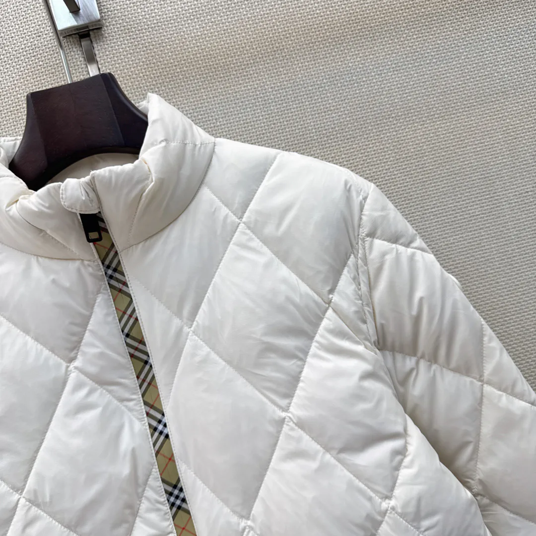 Куртки И Пуховики Женские Burberry 18225571