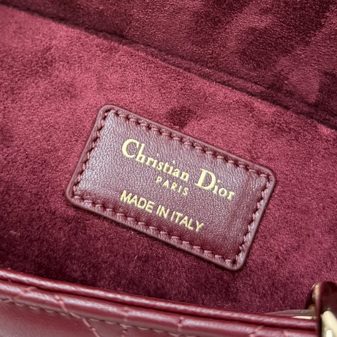 Классические Сумки Женские Christian Dior 17601424