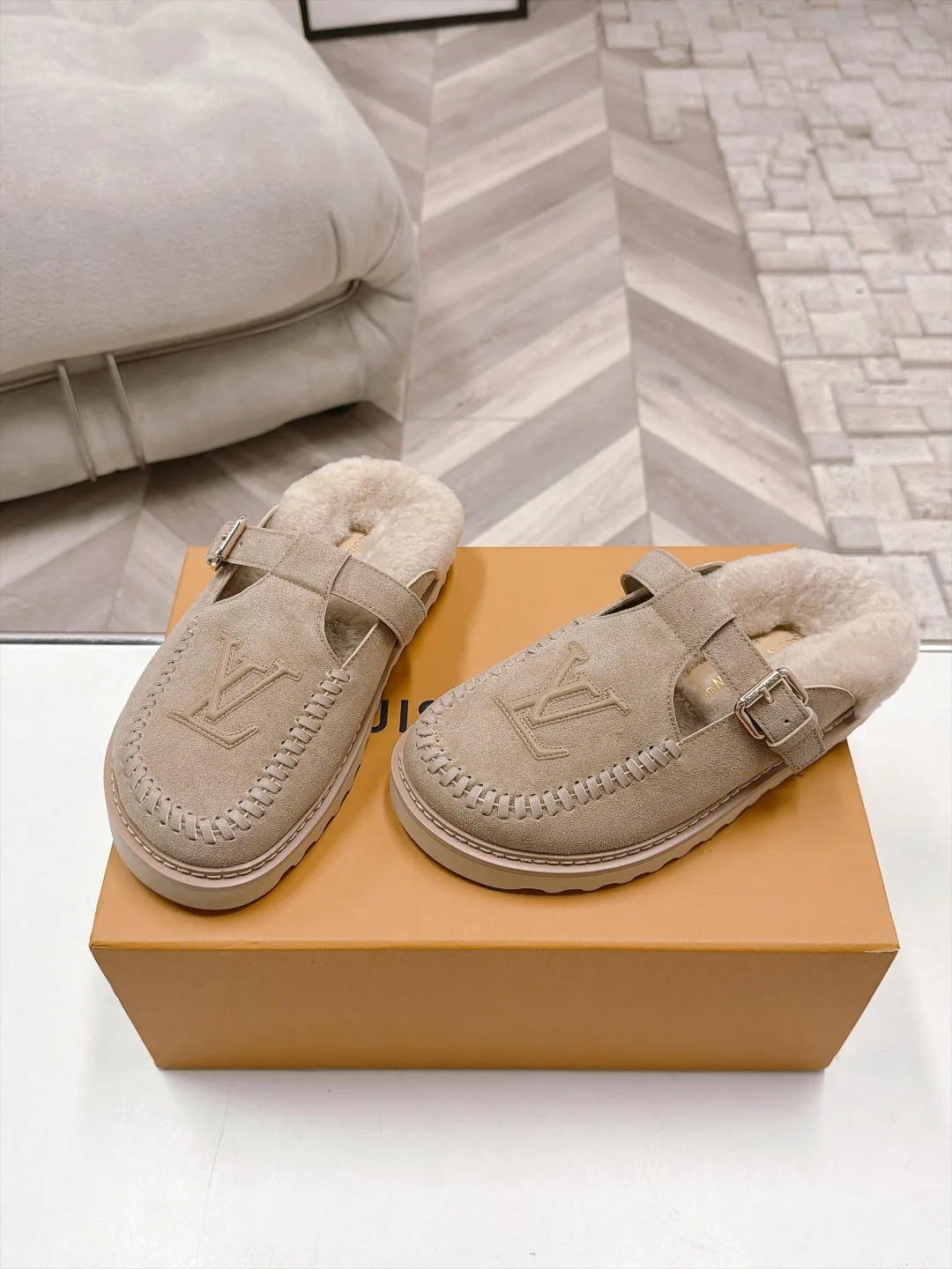 Мюли И Сабо Женские Louis Vuitton 18366822