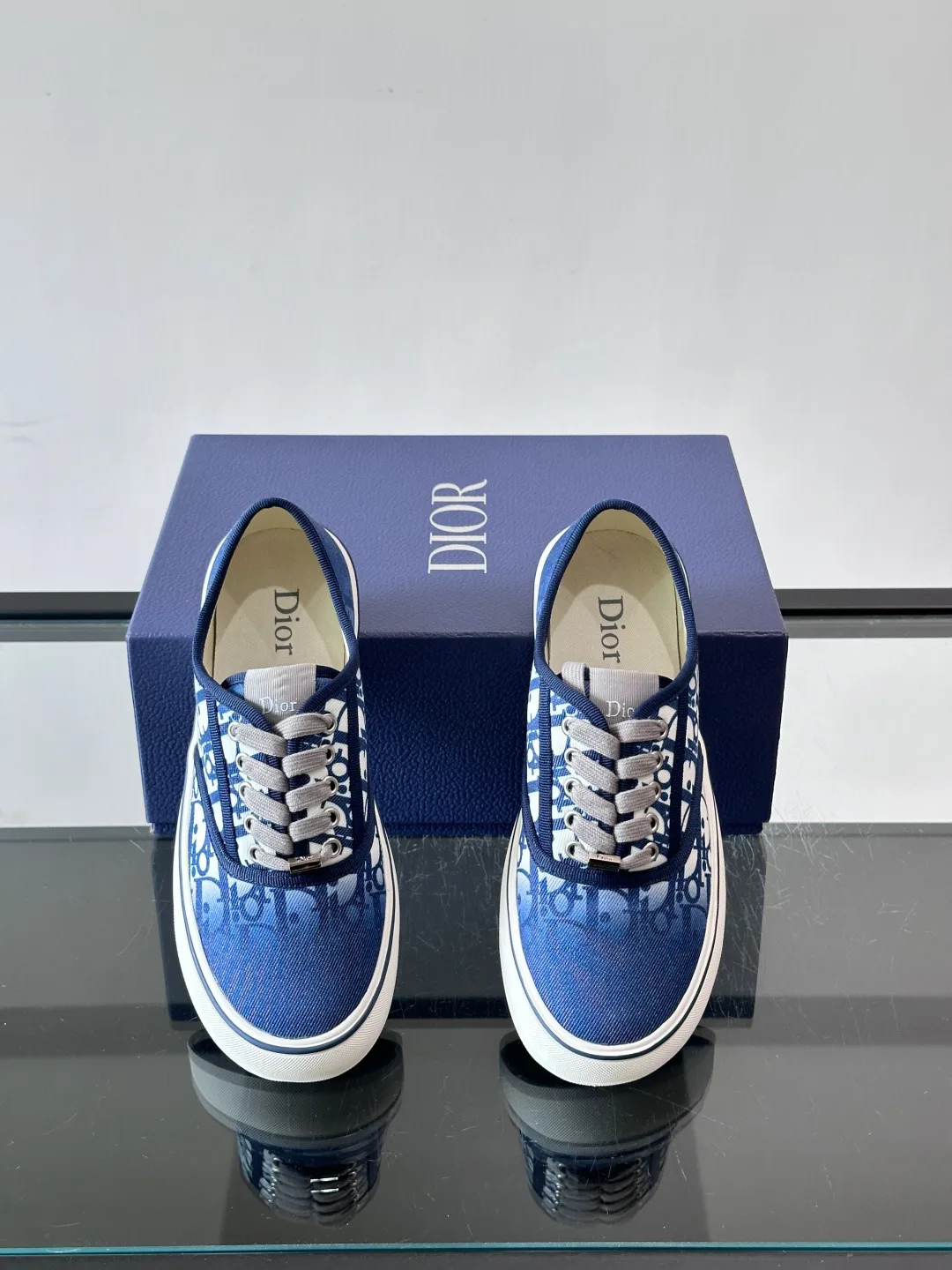 Кроссовки Женские Christian Dior 17649811