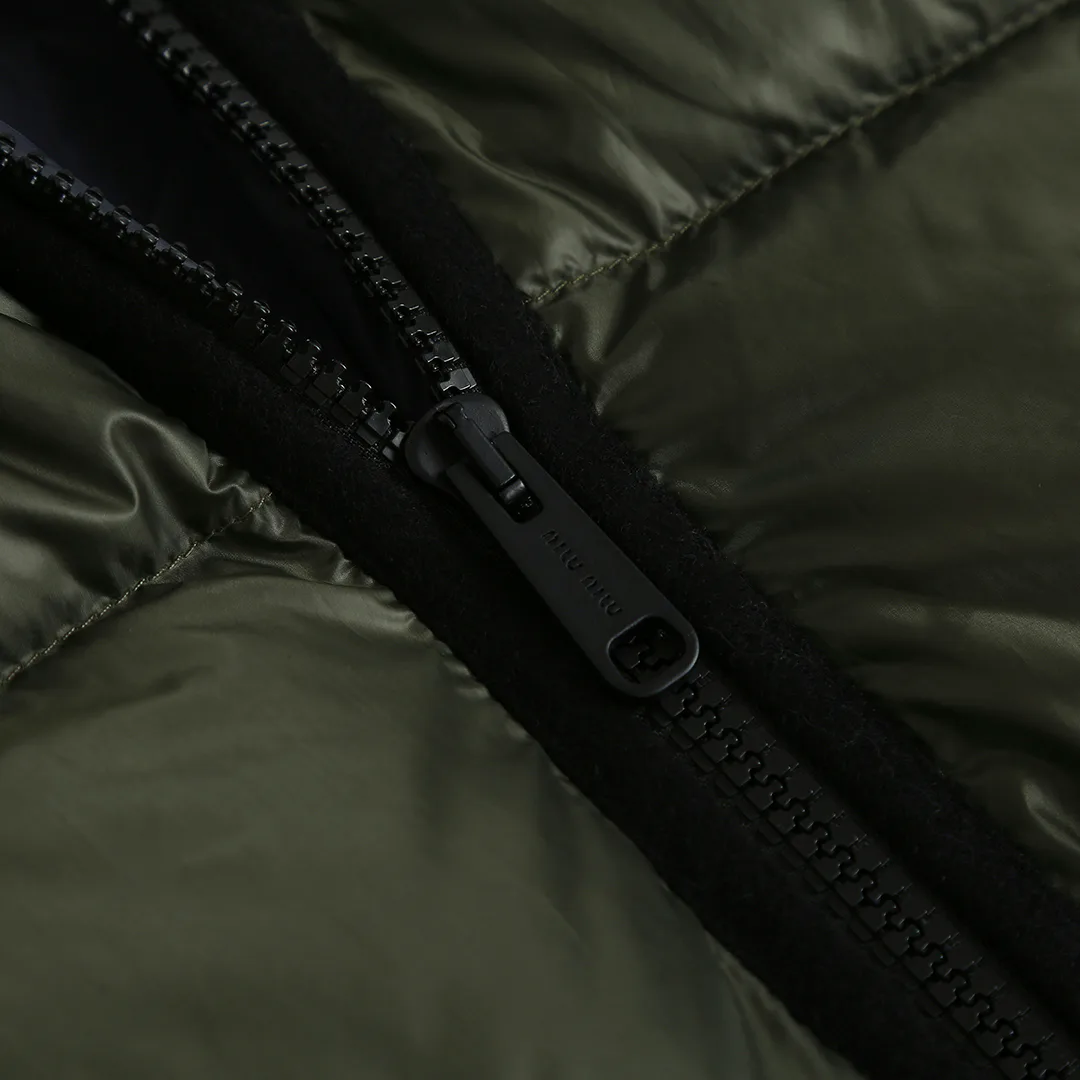 Куртки И Пуховики Женские Miu Miu 18439542