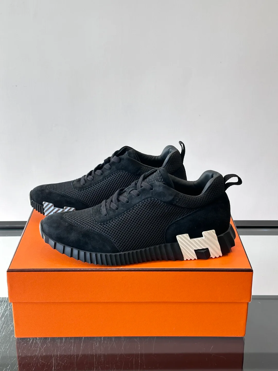 Кроссовки Женские Hermes 367163