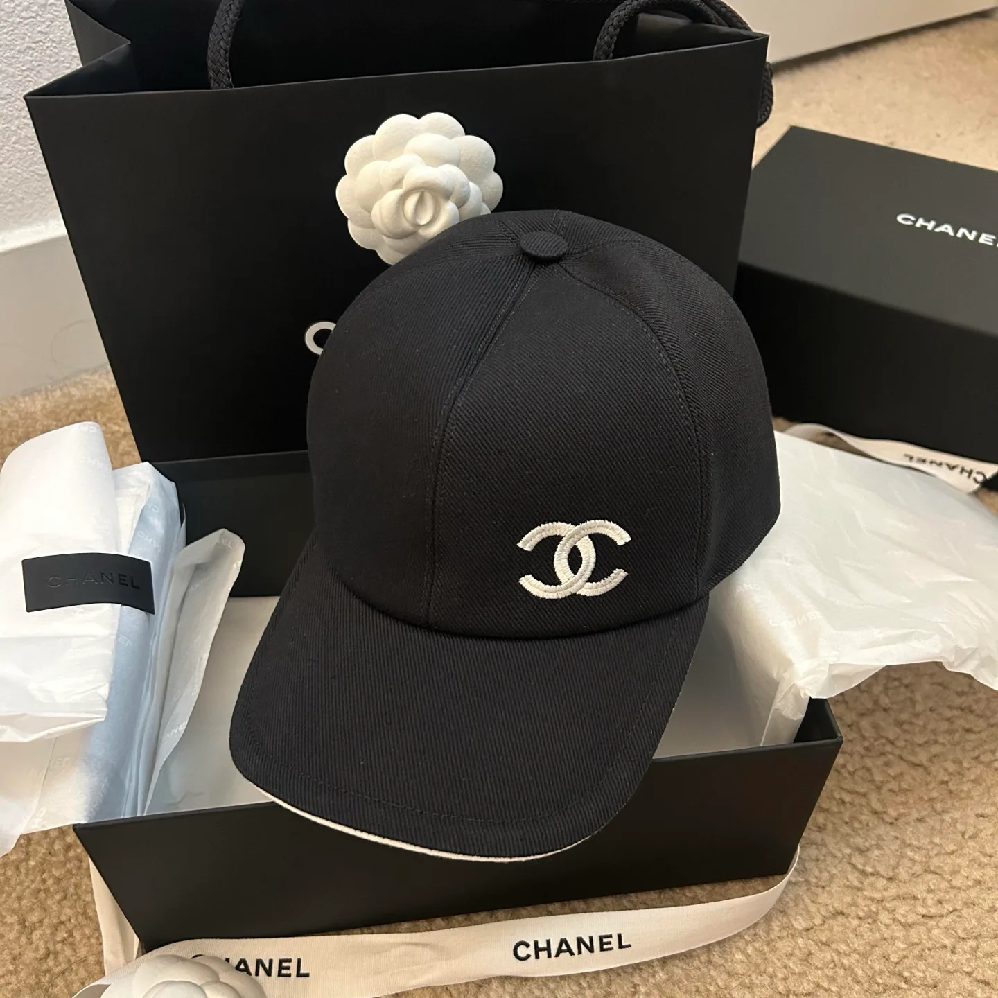Головные Уборы Chanel 10056455