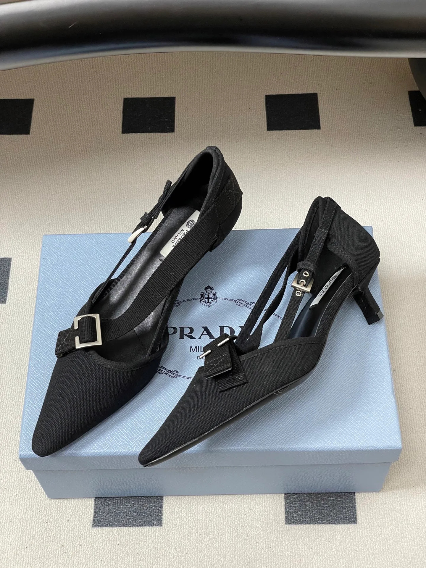 Туфли Женские Prada 10993970