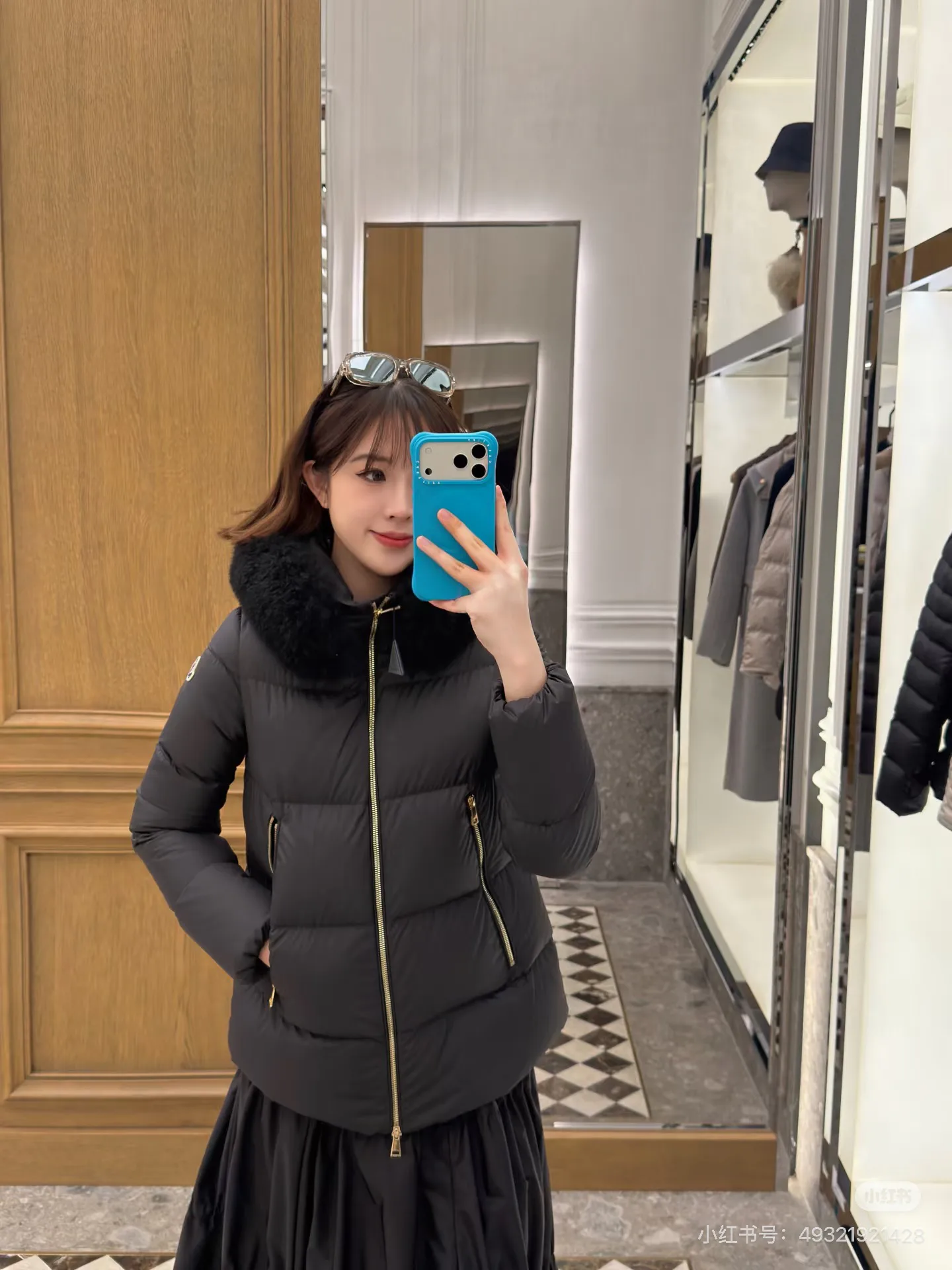 Куртки И Пуховики Женские Moncler 18710905