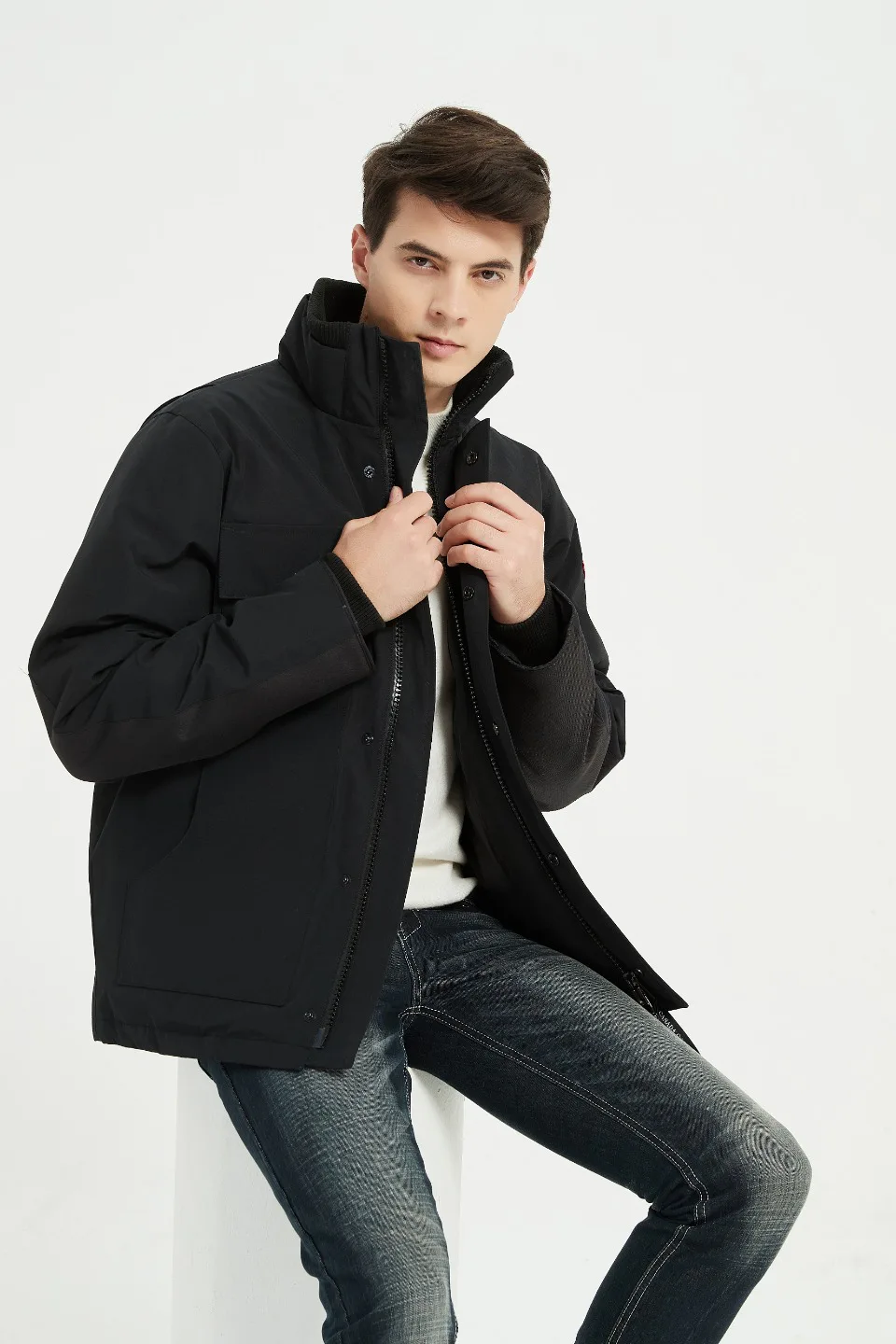 Куртки И Пуховики Мужские Canada Goose 2995