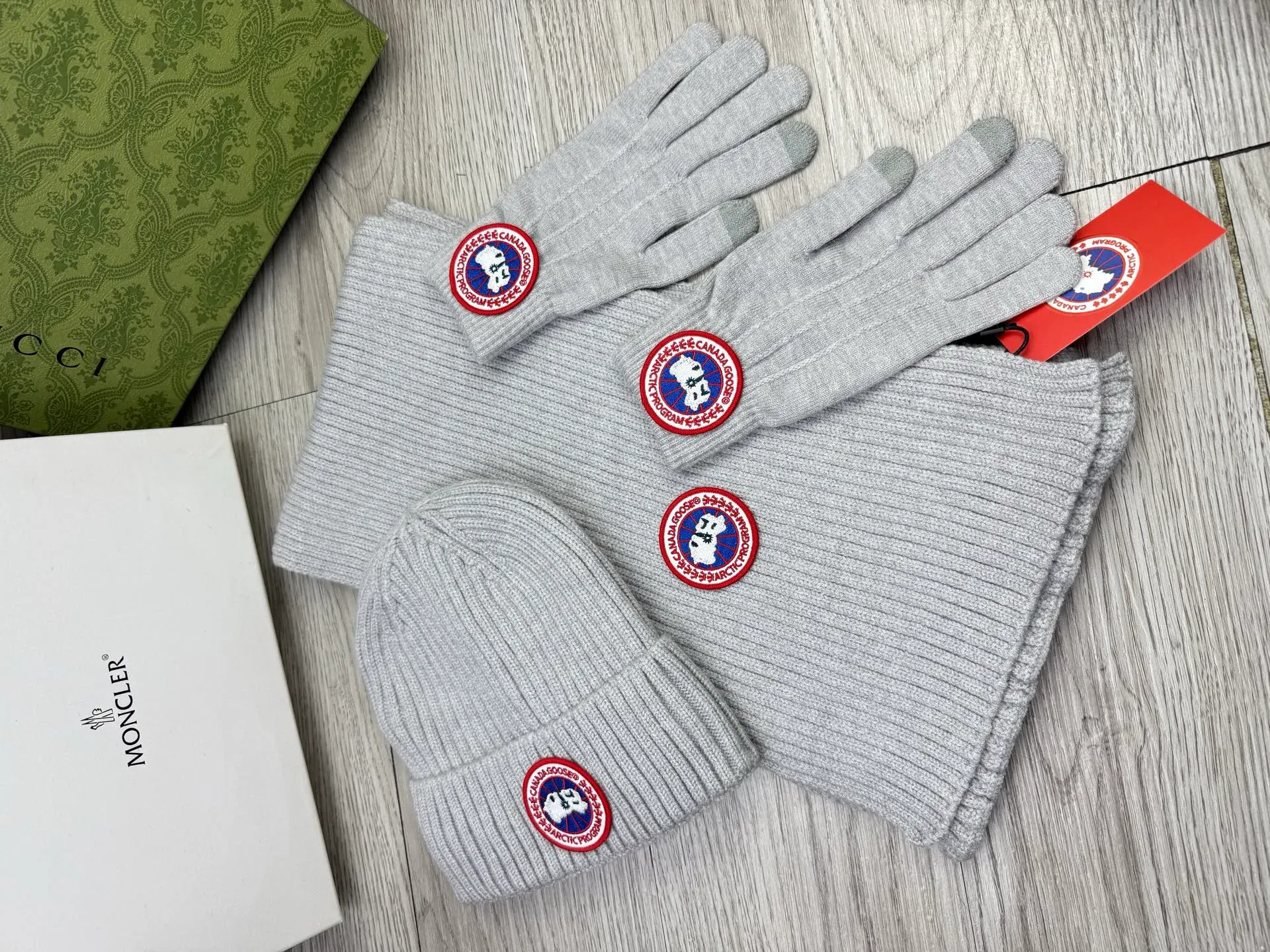 Шарфы Canada Goose 433022