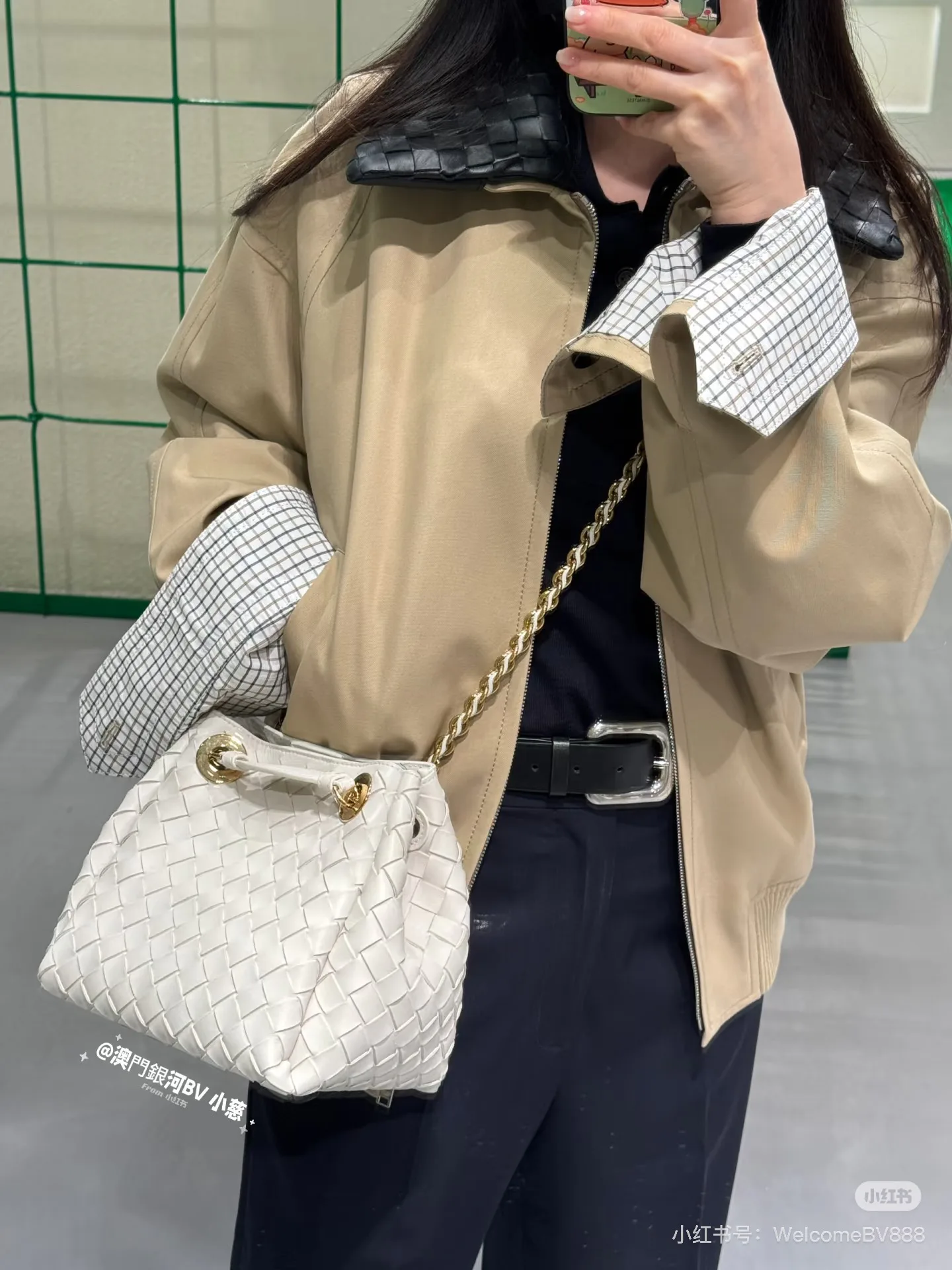 Куртки И Пуховики Женские Bottega Veneta 18501593