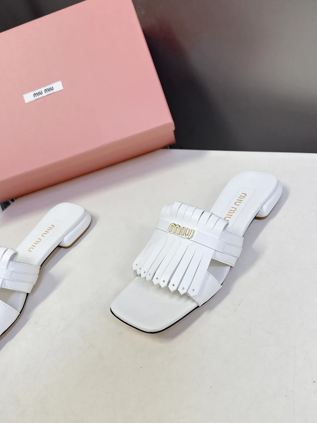 Босоножки Женские Miu Miu 1895117