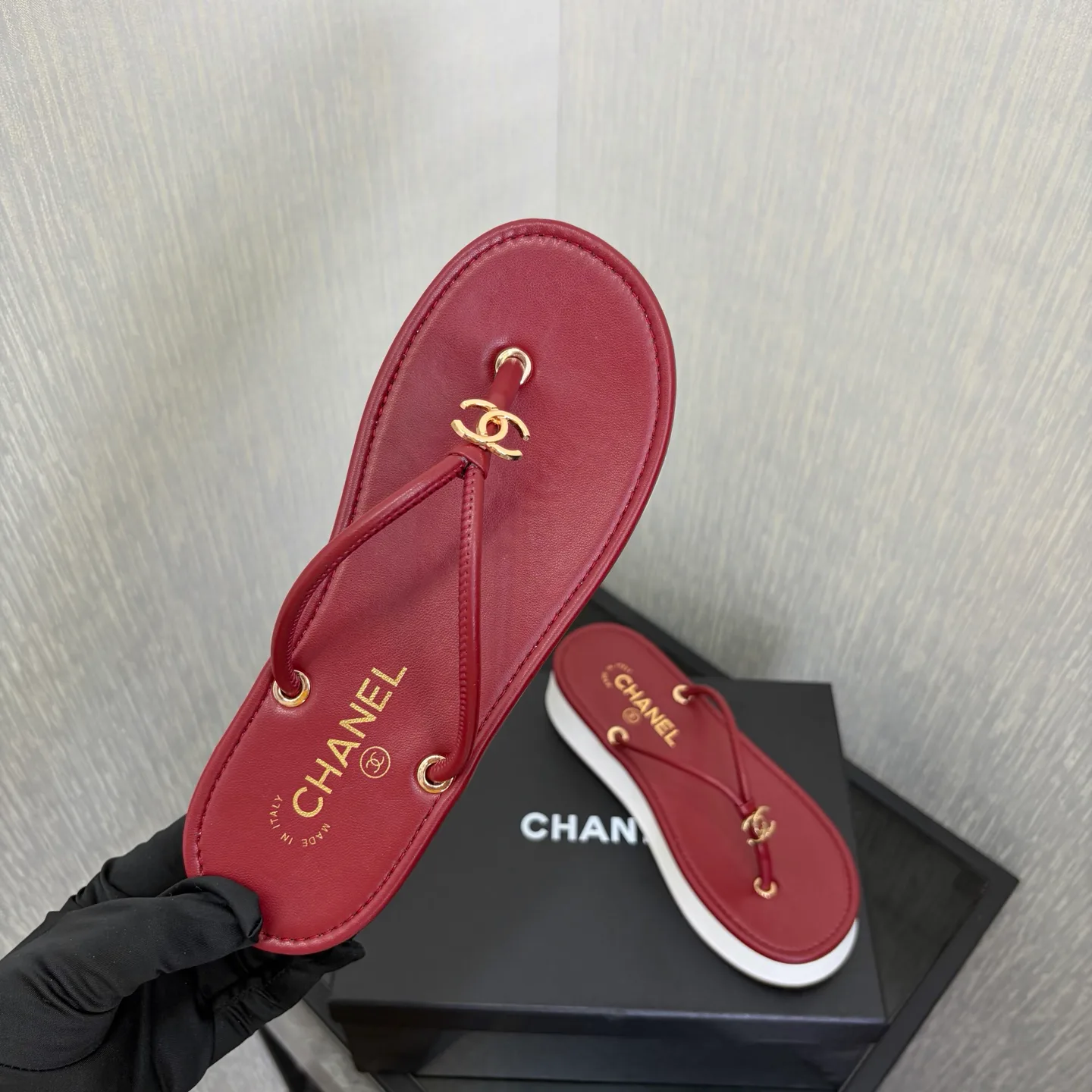 Шлепанцы Женские Chanel 13581891