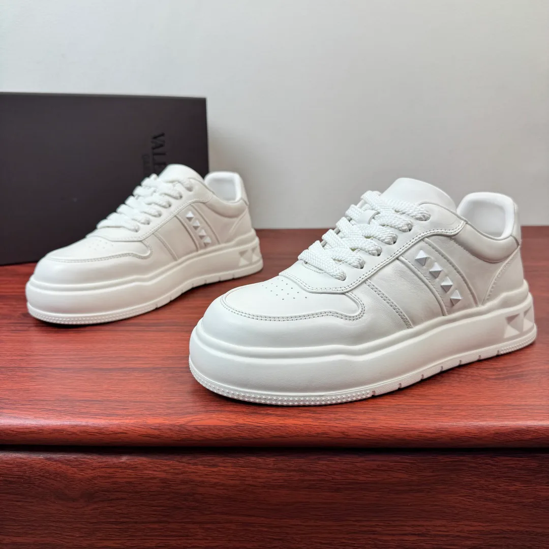 Кроссовки Мужские Valentino 13435975