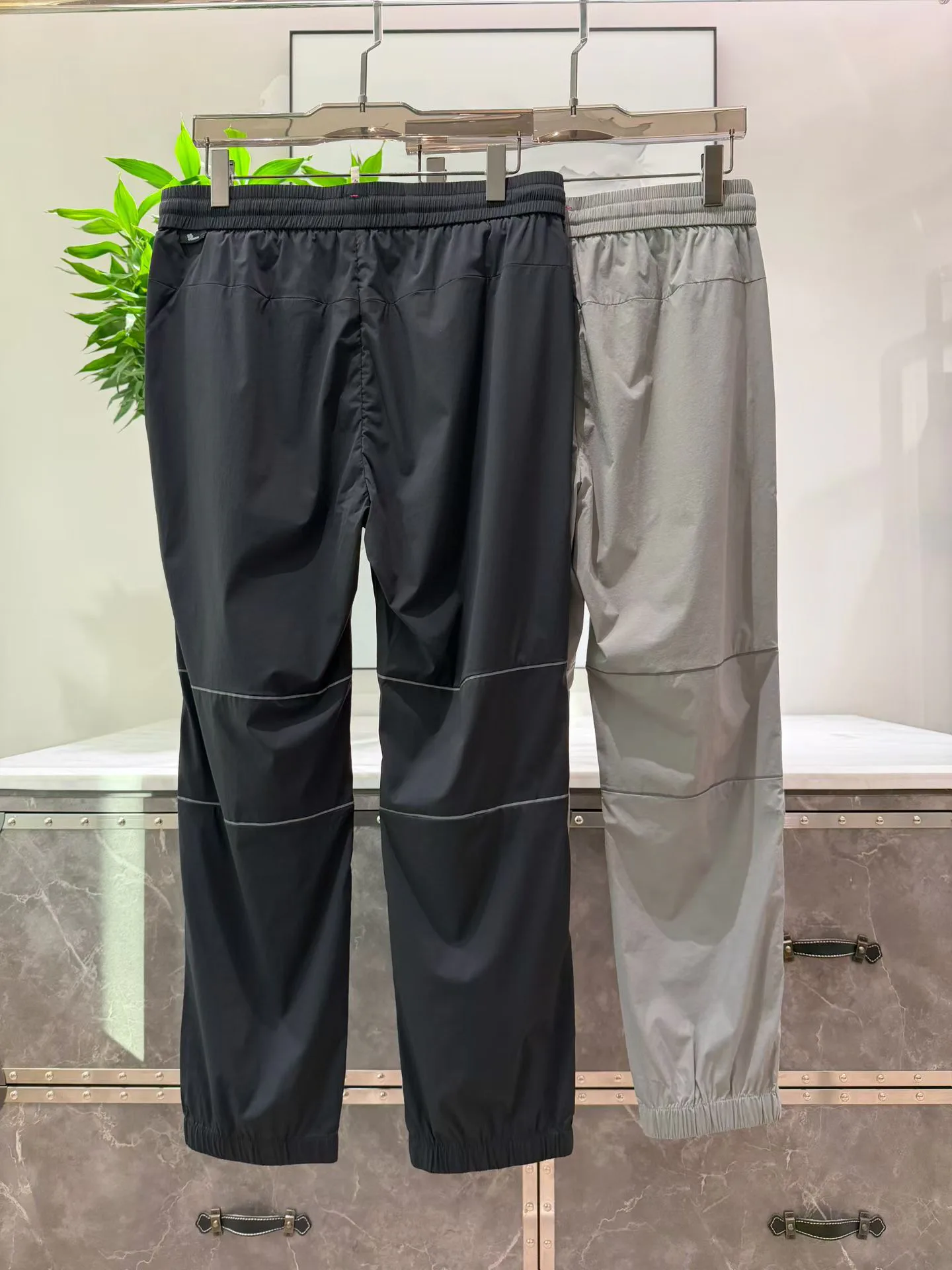 Брюки Женские Moncler 5039375