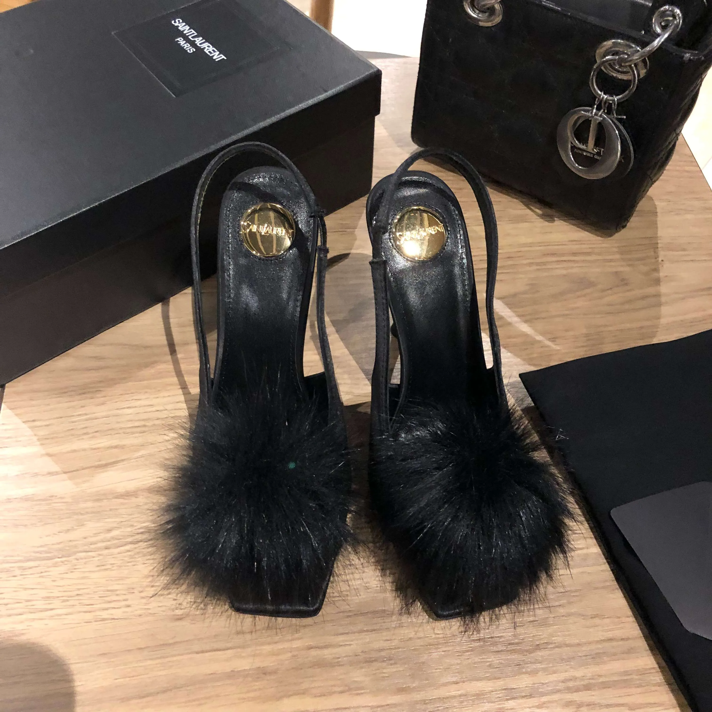 Босоножки Женские Saint Laurent 35779