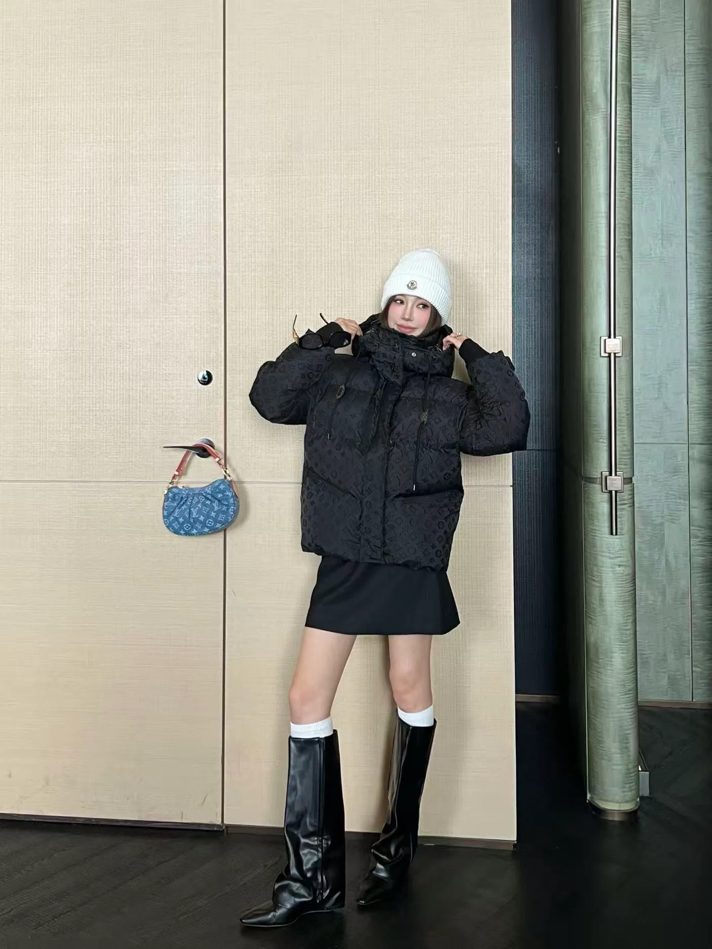 Куртки И Пуховики Женские Louis Vuitton 454967