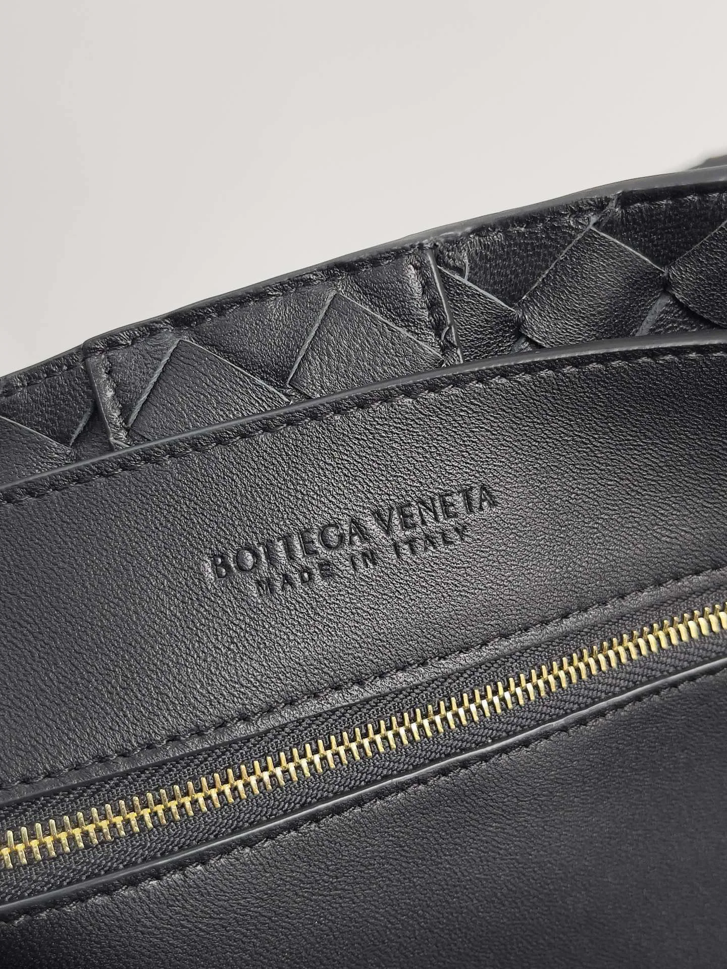 Классические Сумки Женские Bottega Veneta 17972835