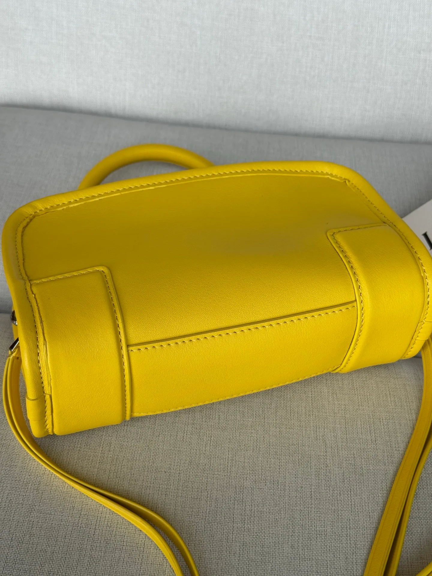 Классические Сумки Женские Loewe 13216713