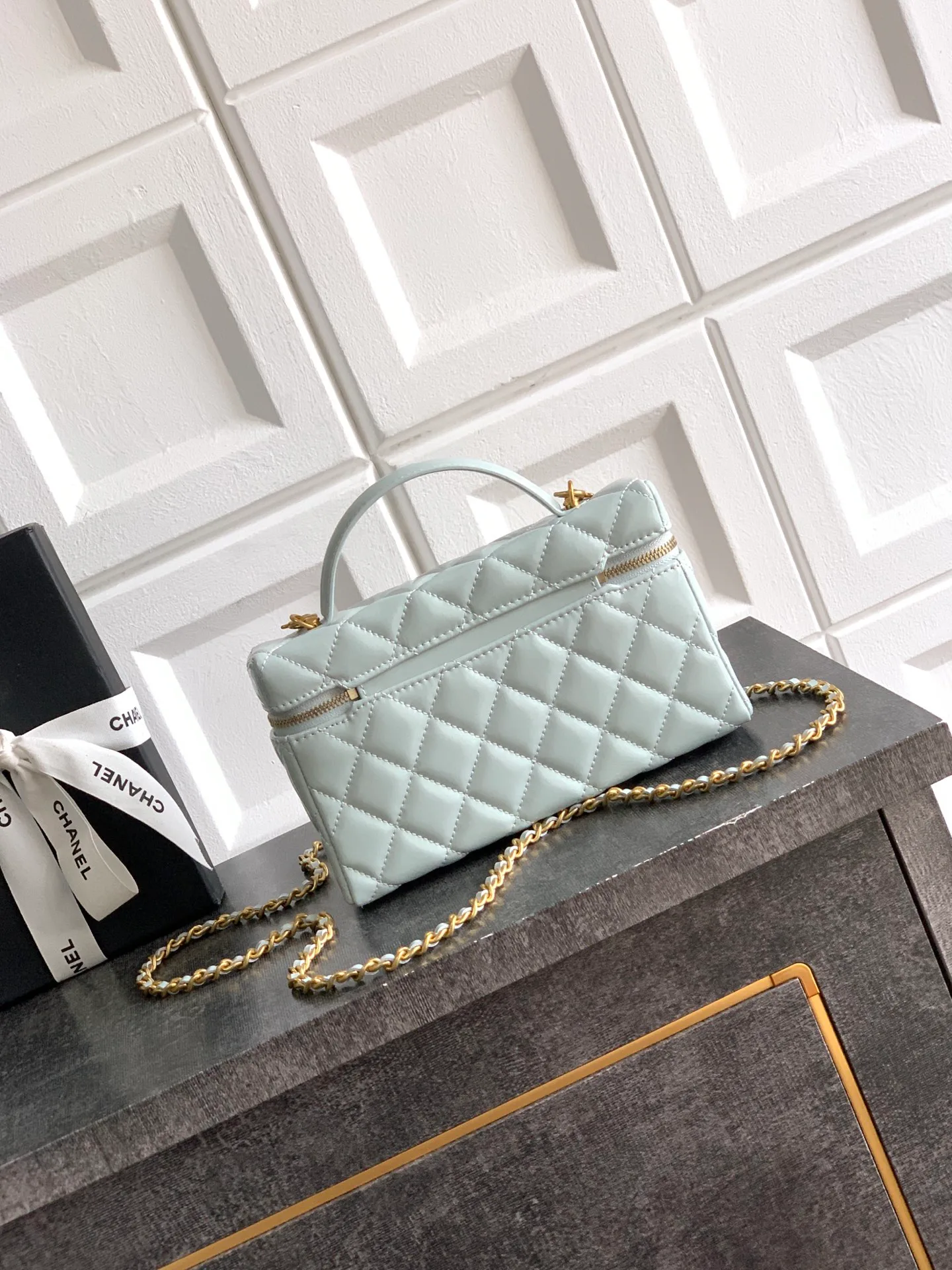 Классические Сумки Женские Chanel 12779045