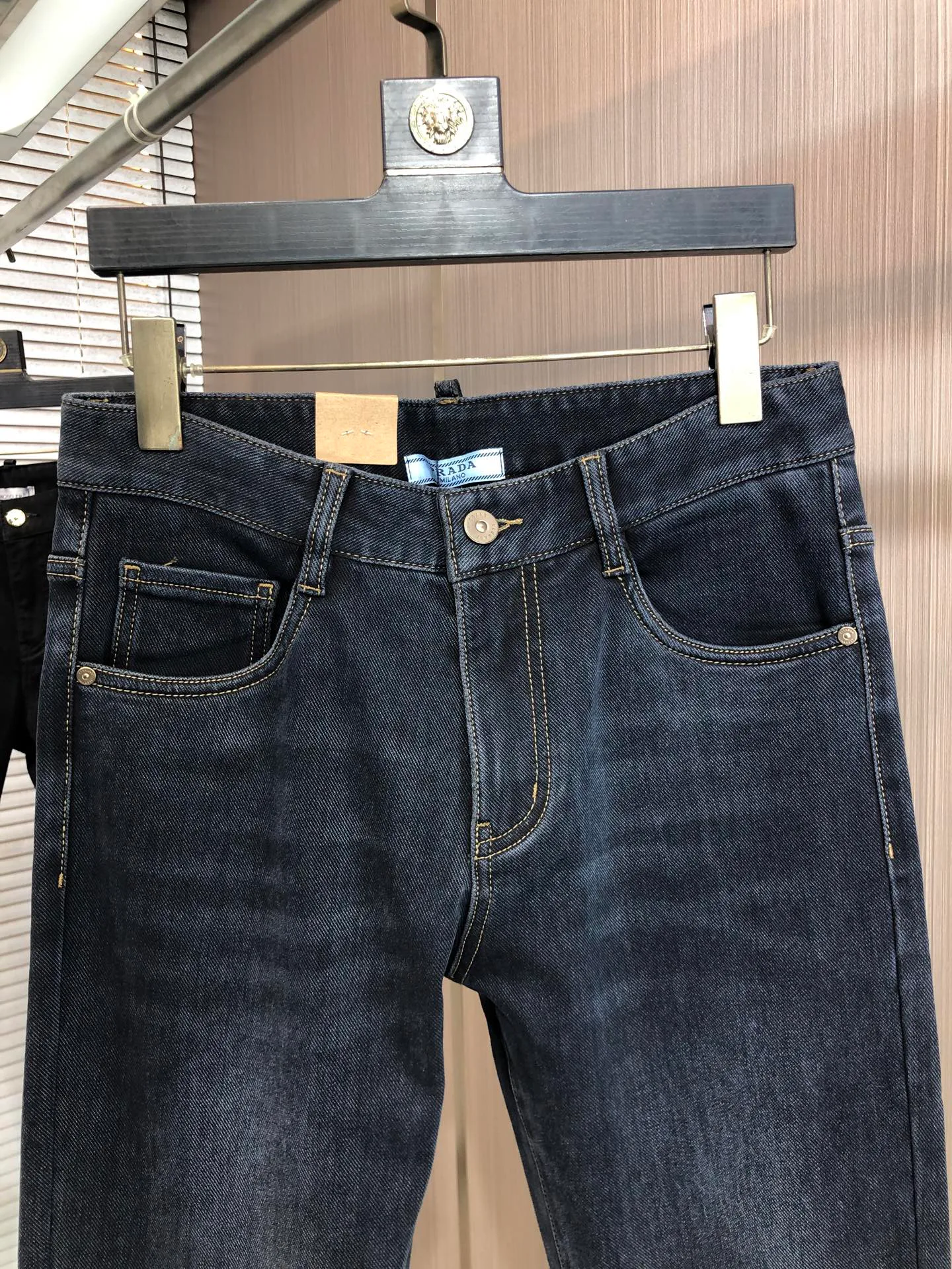 Джинсы Женские Prada 10186896