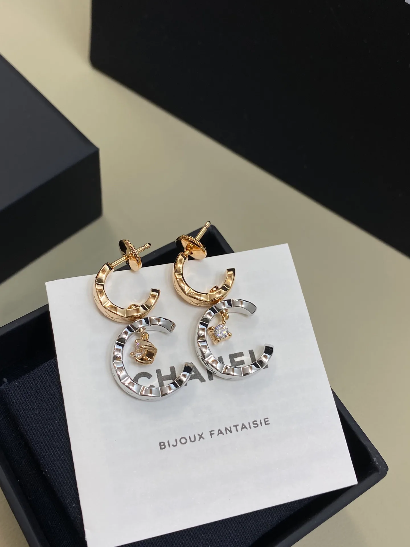 Бижутерия Chanel 11693673