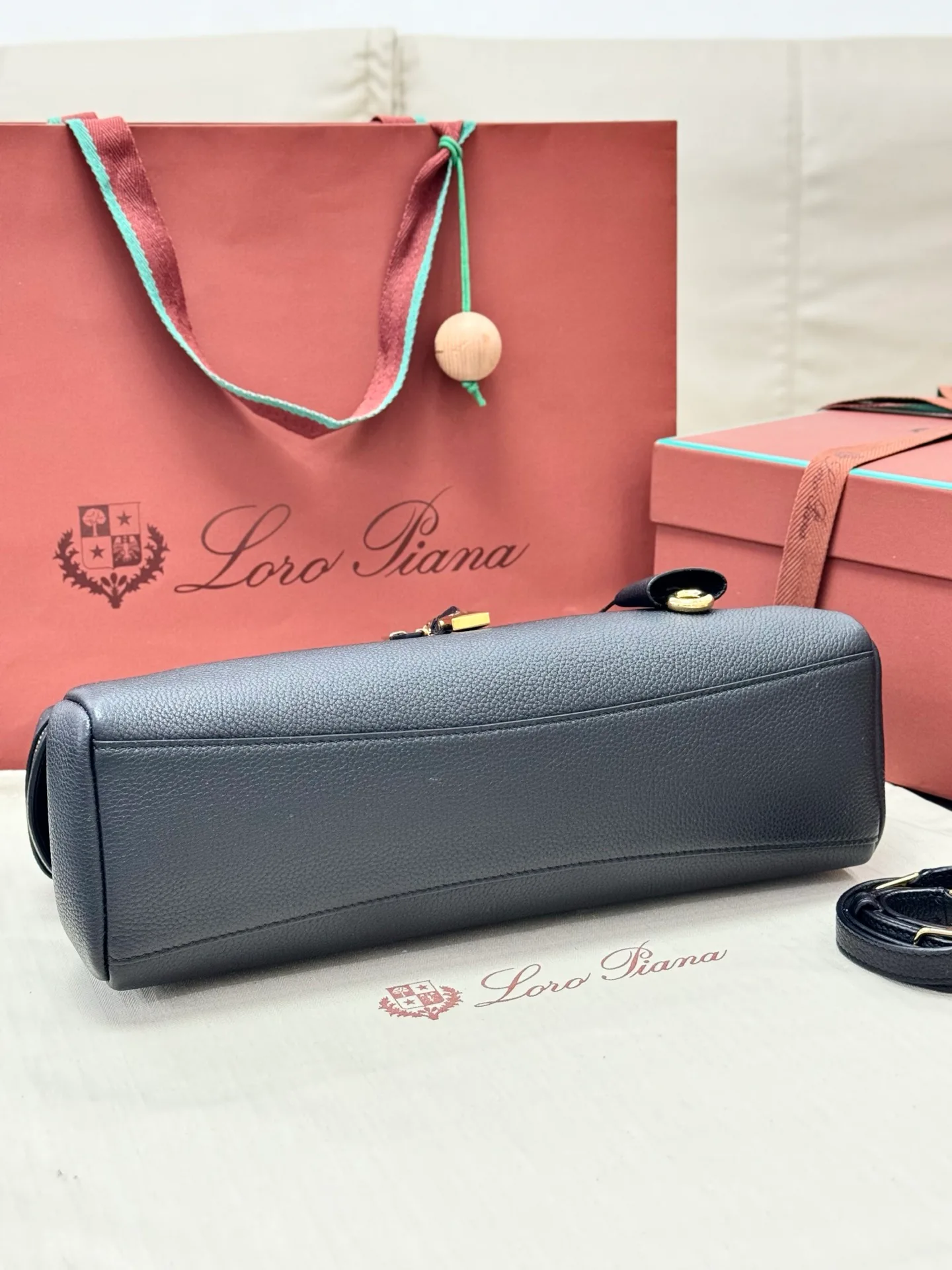 Классические Сумки Женские Loro Piana 11472668