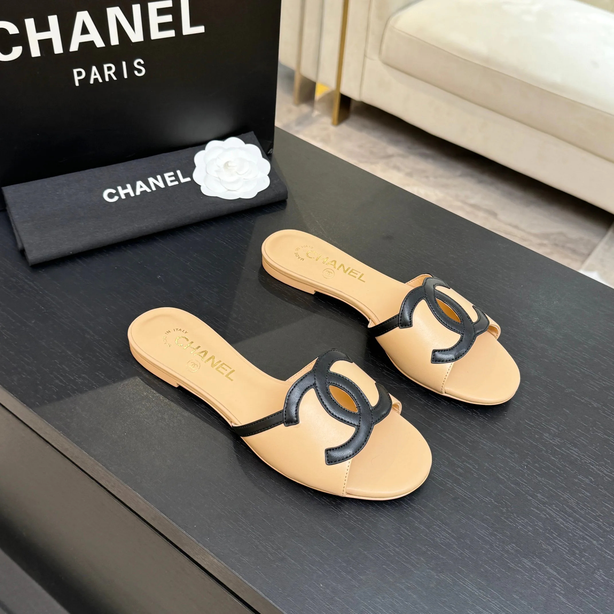 Сандалии Женские Chanel 11648956