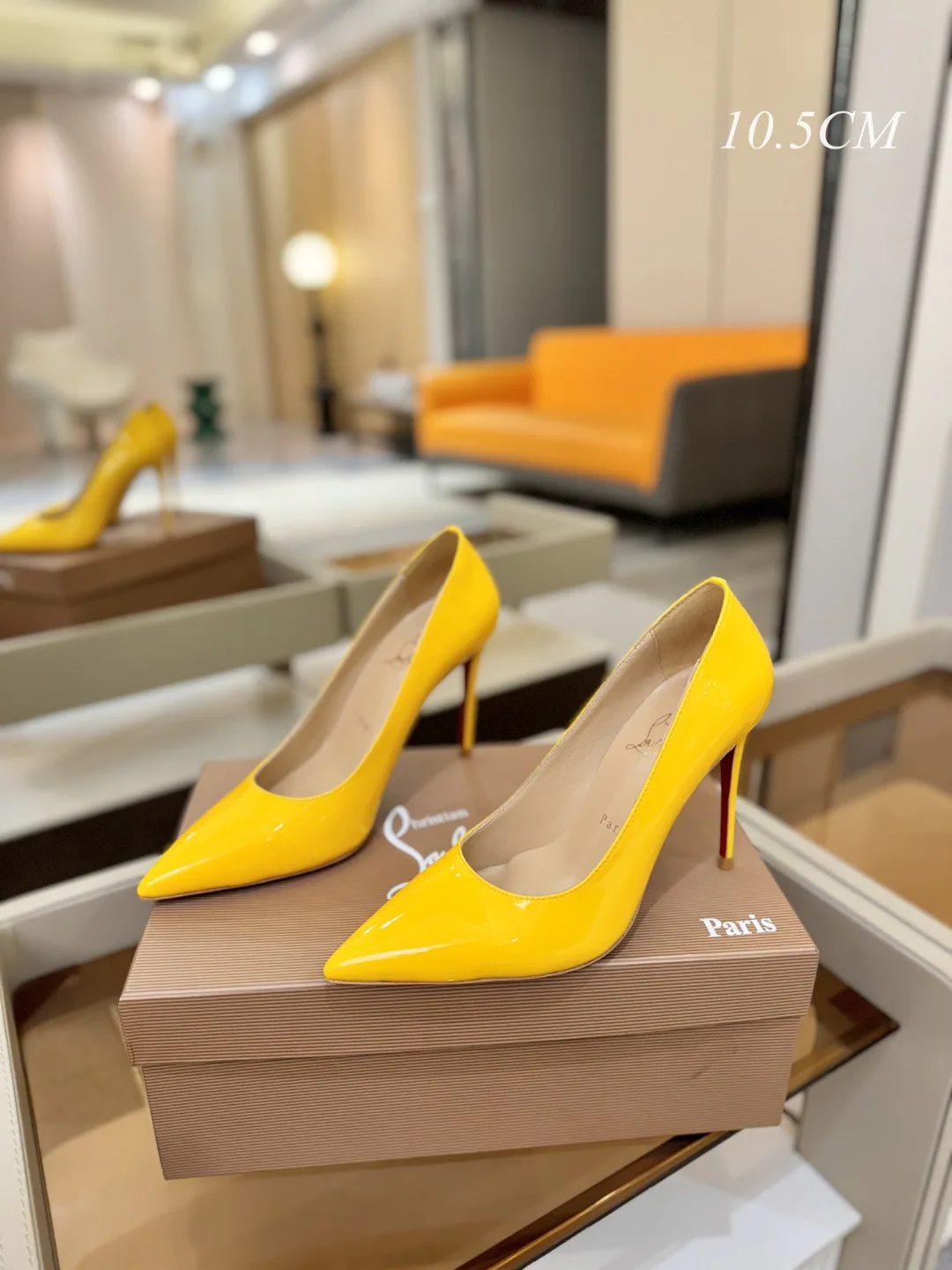 Туфли Женские Christian Louboutin 11079845
