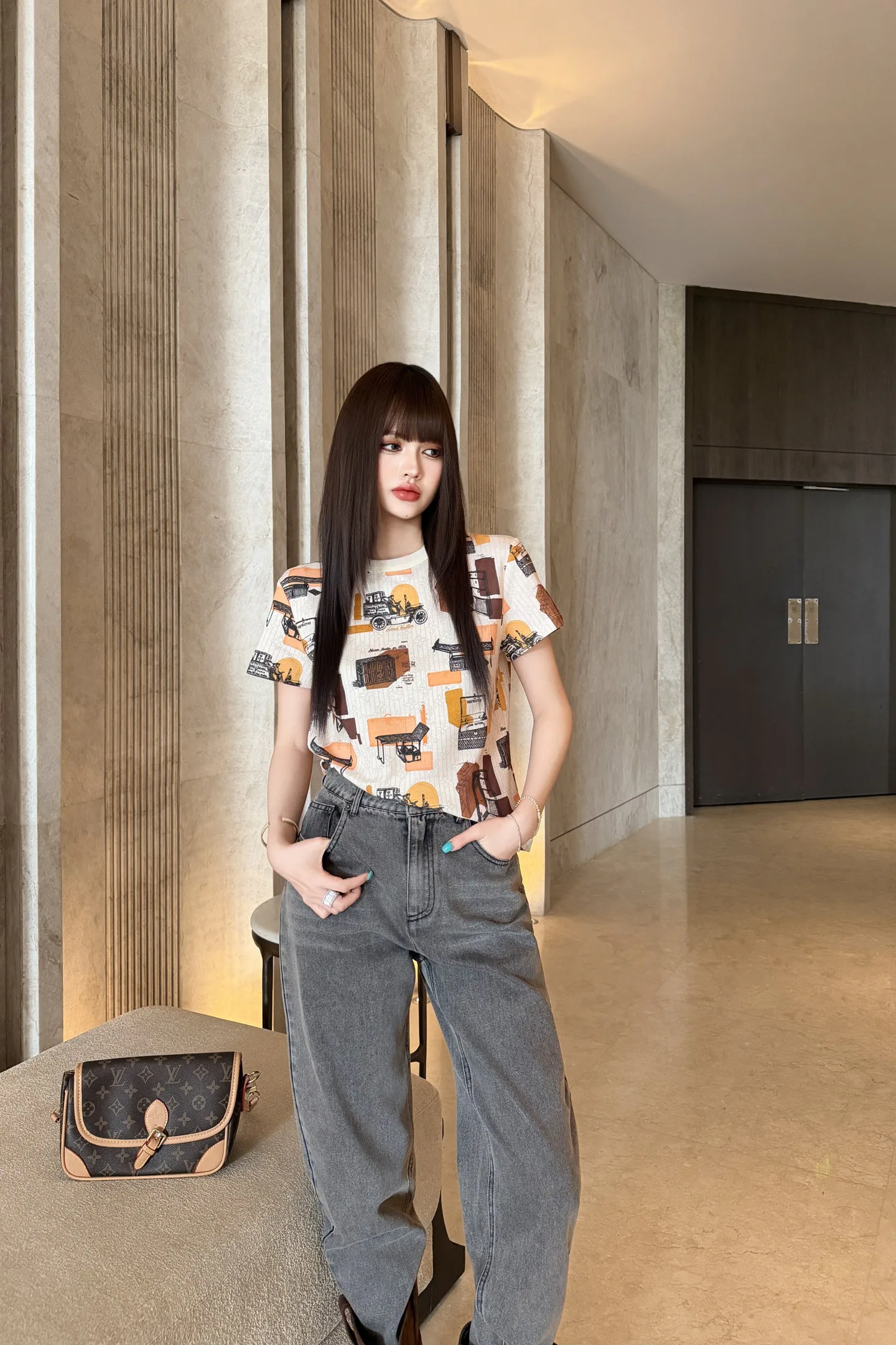 Футболки Женские Louis Vuitton 19256212