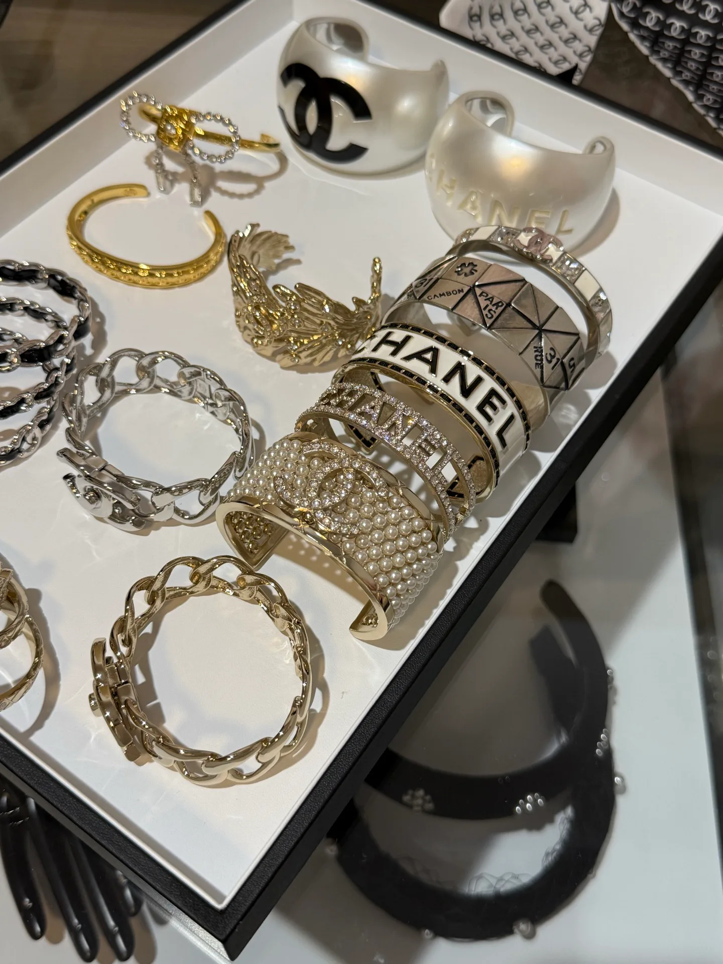 Бижутерия Chanel 1035405