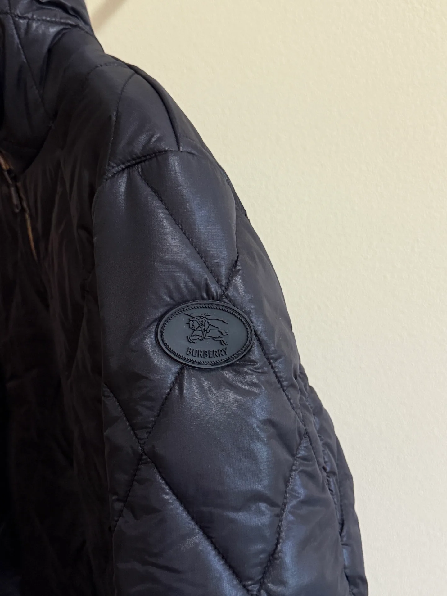 Куртки И Пуховики Женские Burberry 18518523