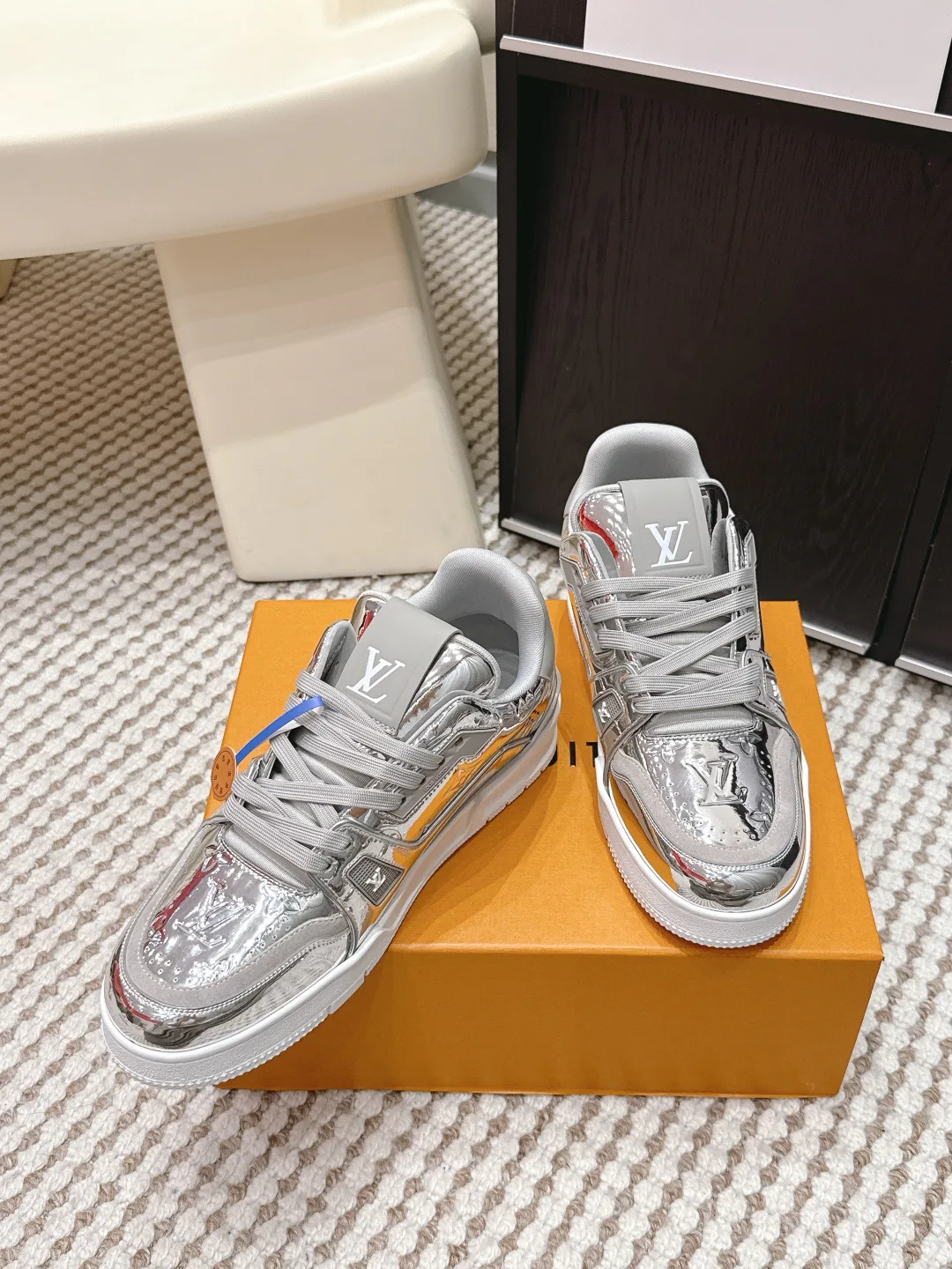 Кроссовки Женские Louis Vuitton 1275076