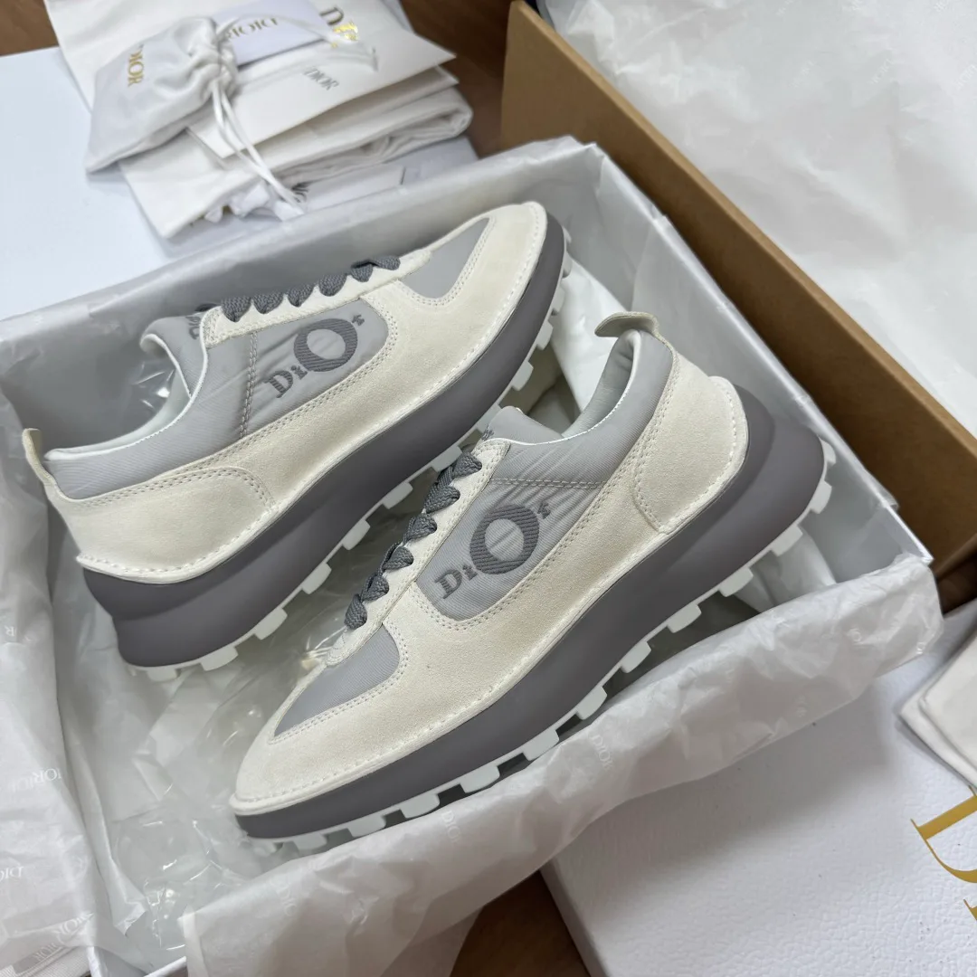 Кроссовки Женские Christian Dior 18725055
