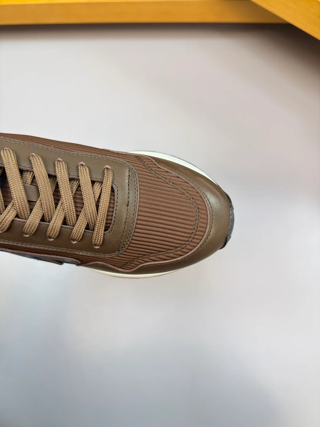 Кроссовки Мужские Hermes 2389652