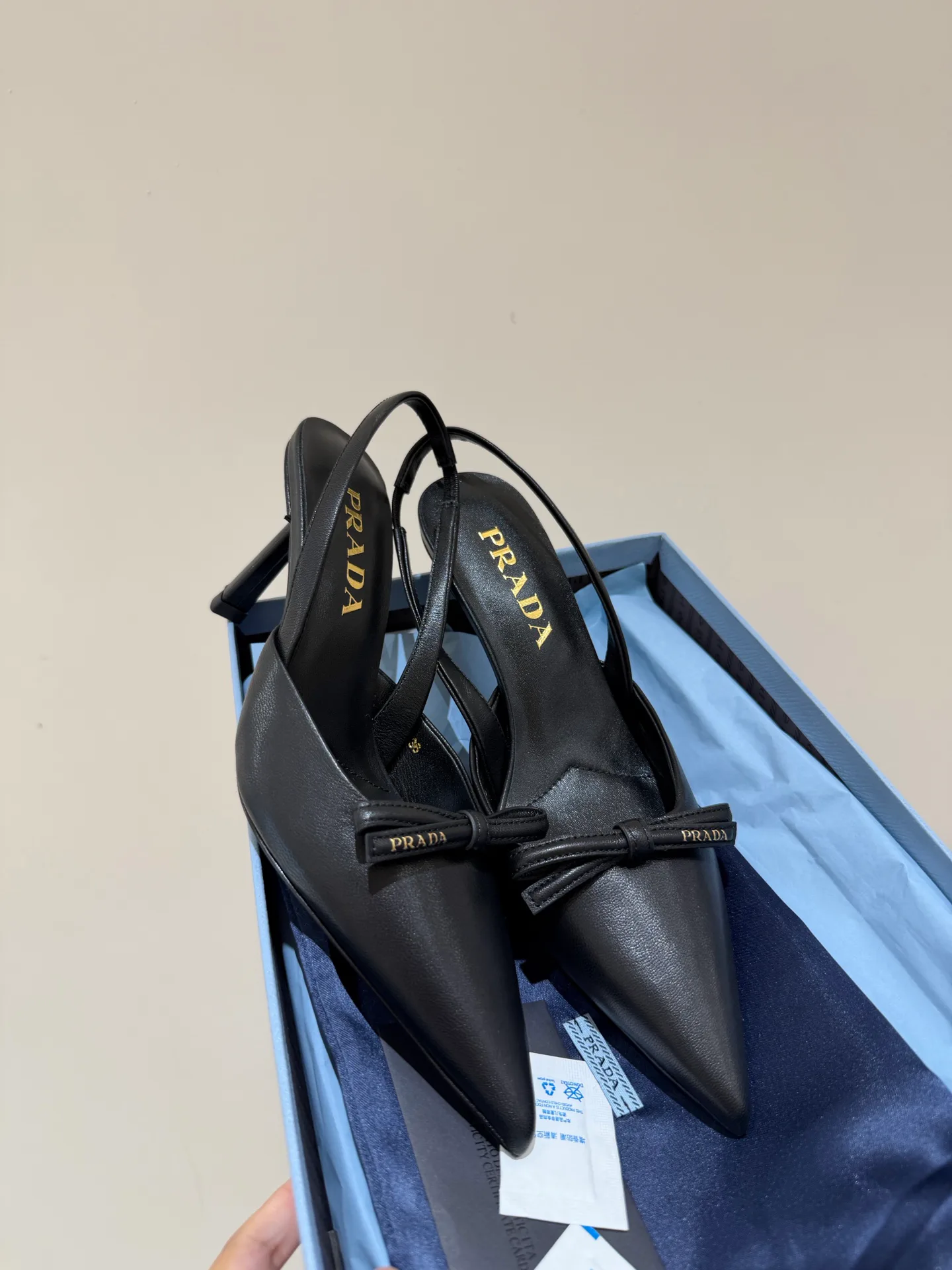Босоножки Женские Prada 11685917