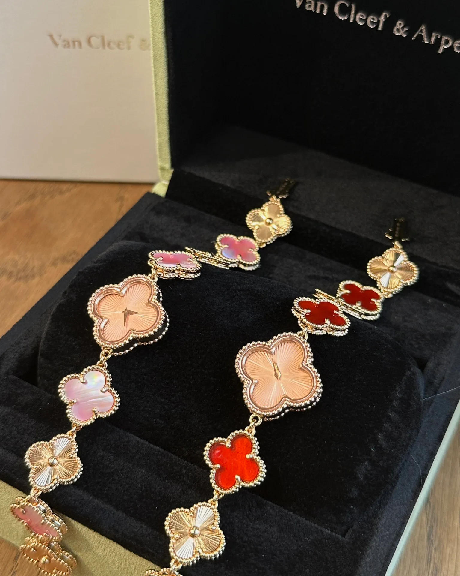 Бижутерия Van Cleef & Arpels 1041